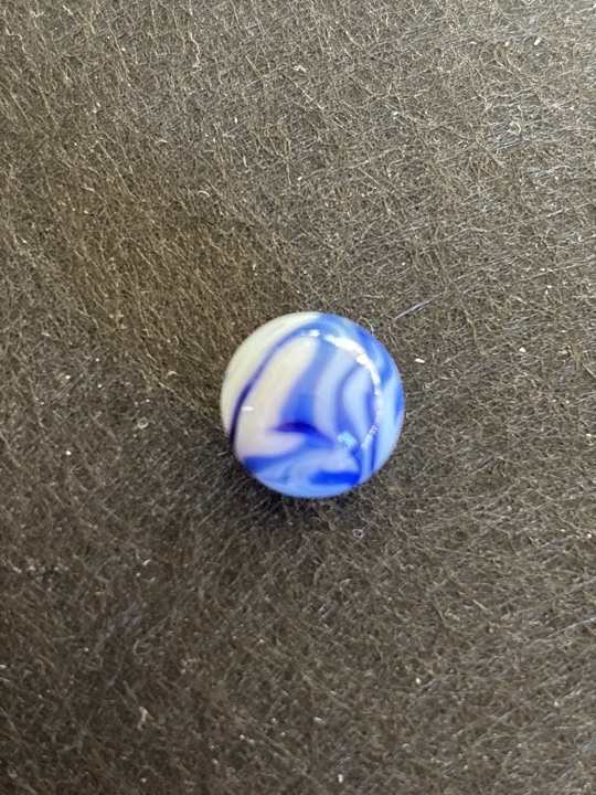 Blue and White Swirl by Alley Agate Company, identification view