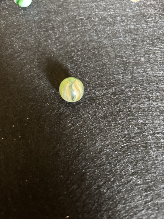 Lemon Lime by Vitro Agate Company, identification view
