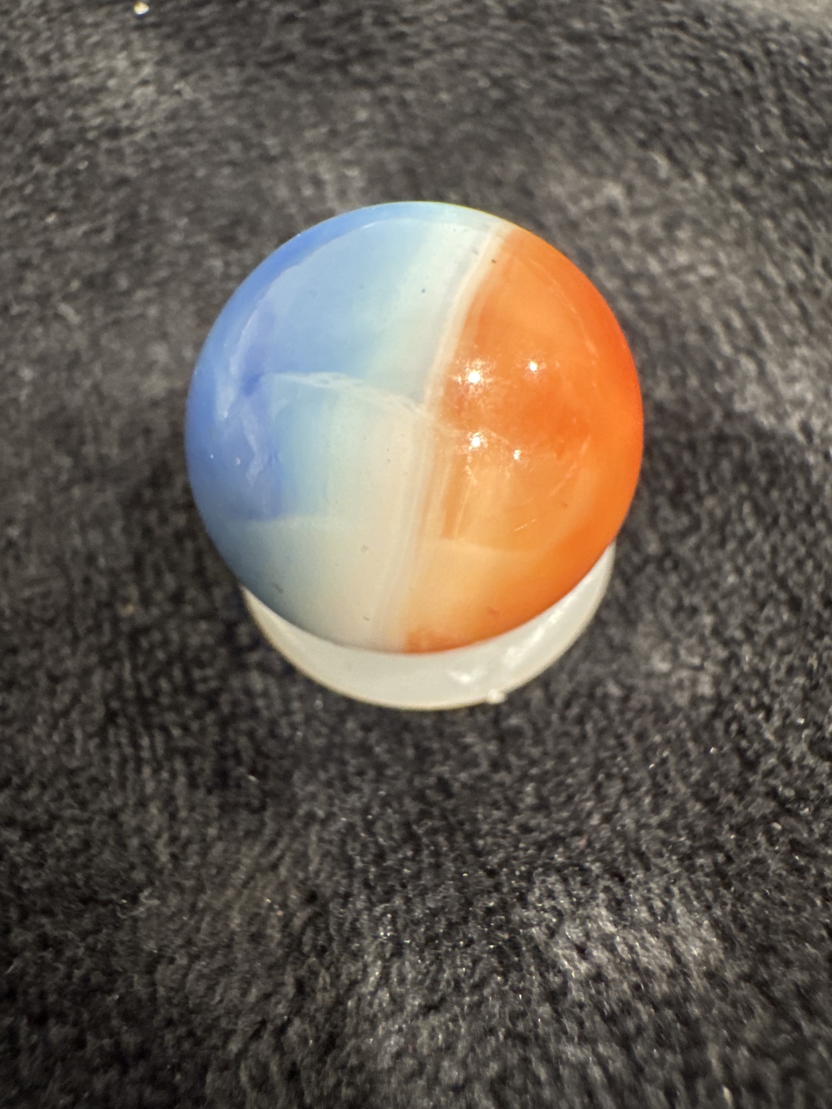 Special - Liberty Special Red White Blue by Akro Agate, identification view