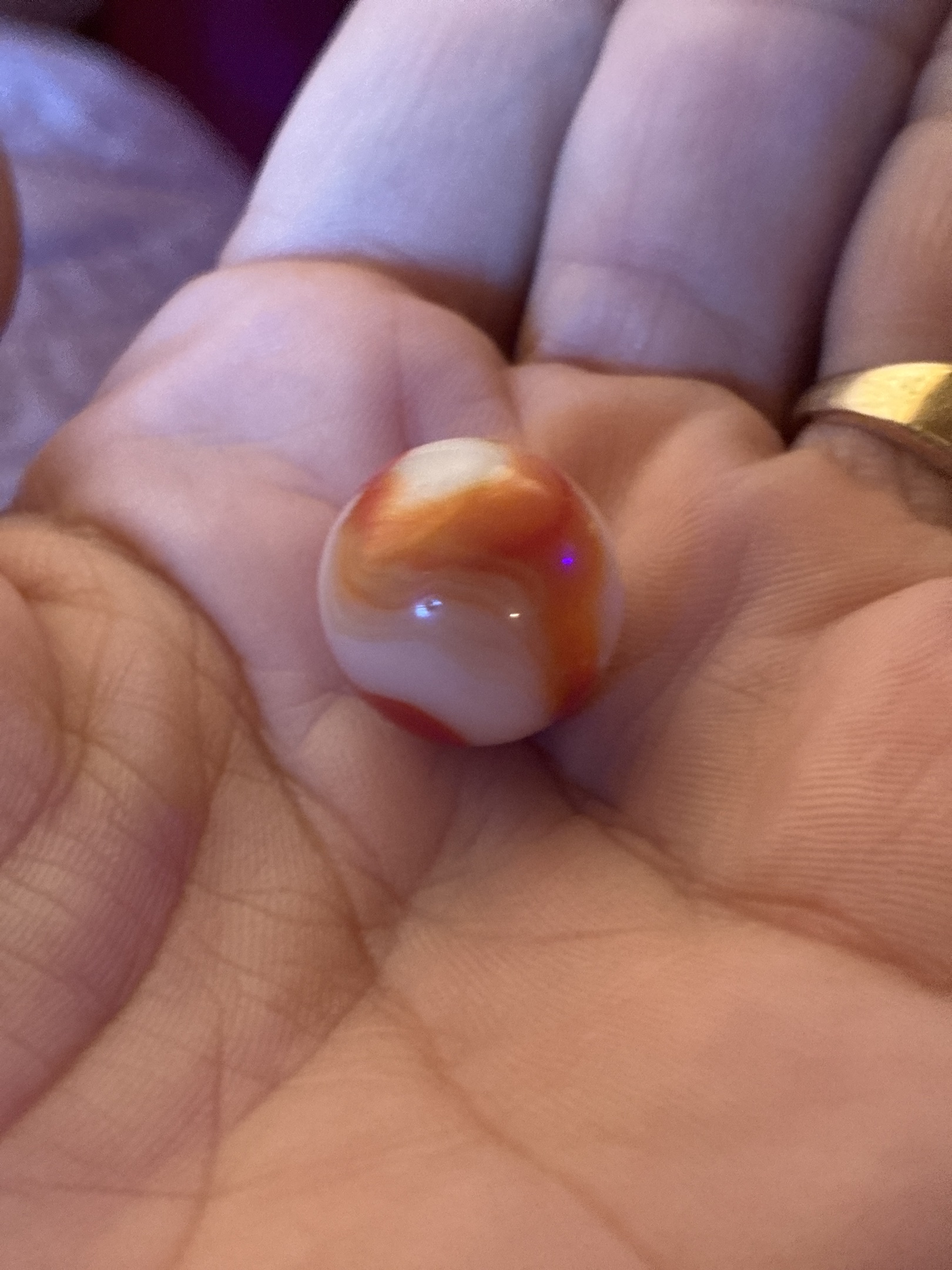 Orange and White Patch / Carnelian by Akro Agate Company, identification view
