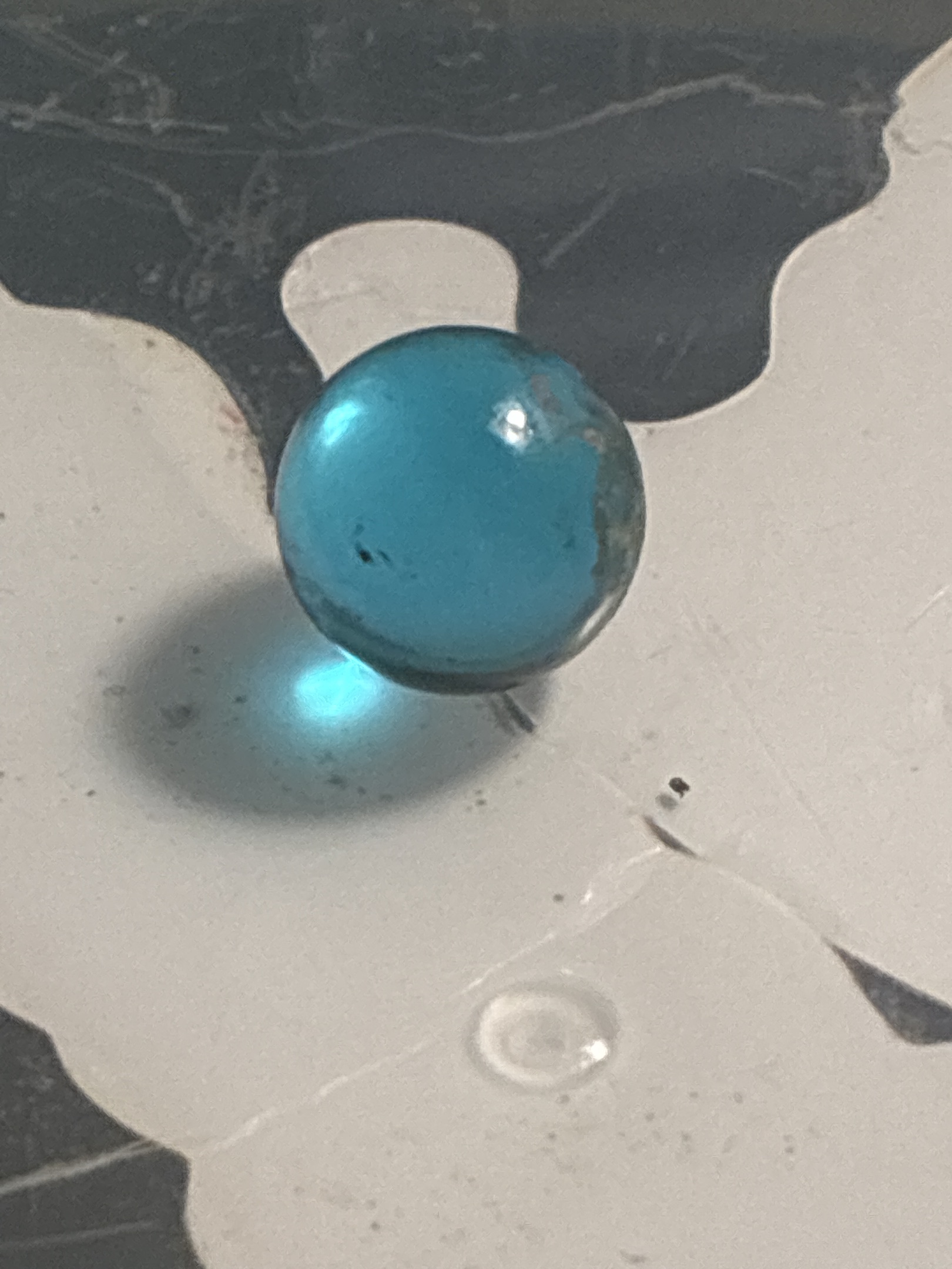 Aqua Clearie by Akro Agate Company, identification view