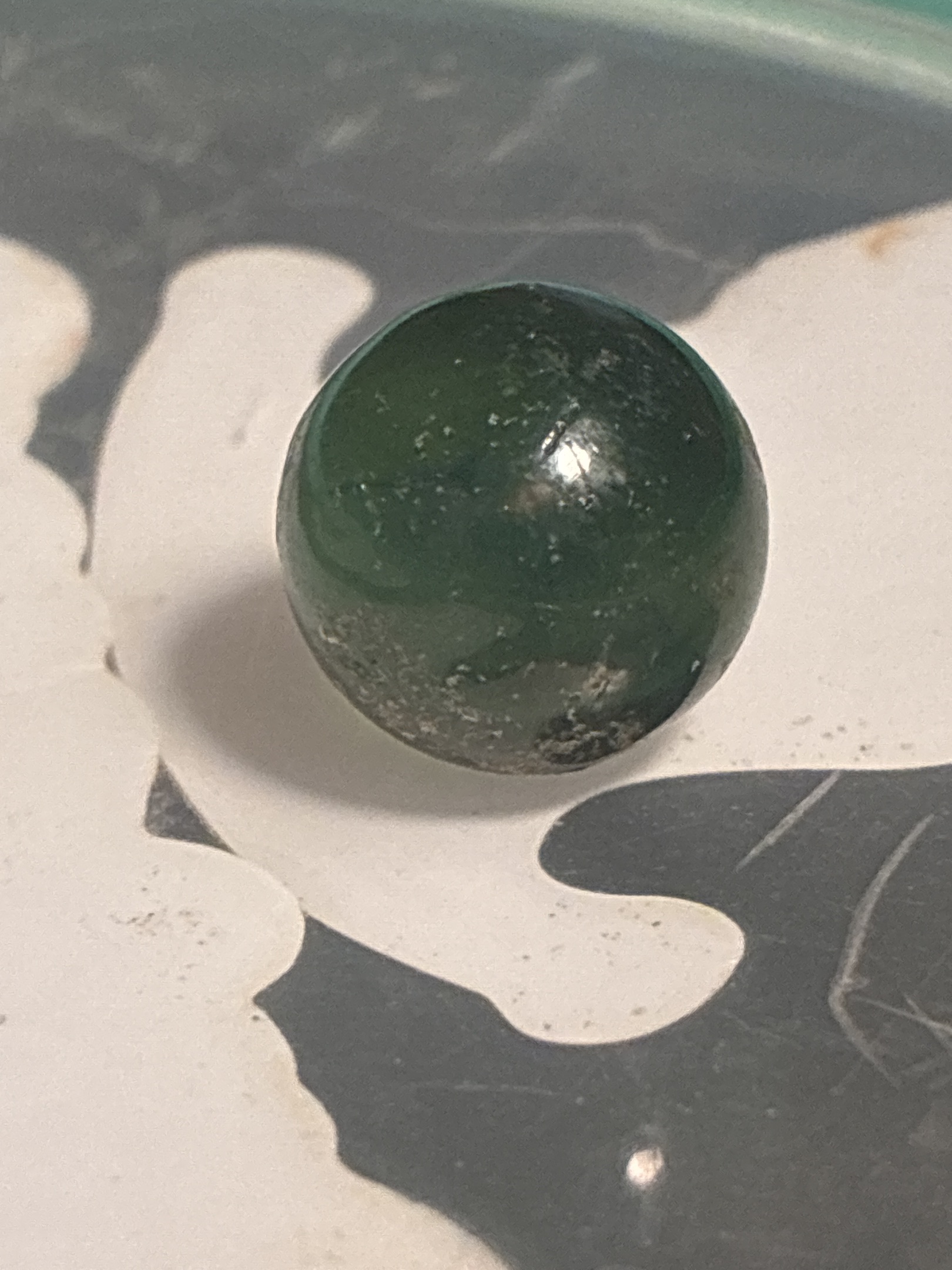 Green Glass Single-Stream / Hand-Gathered by M.C. Lilley & Co. / Transition Era, identification view