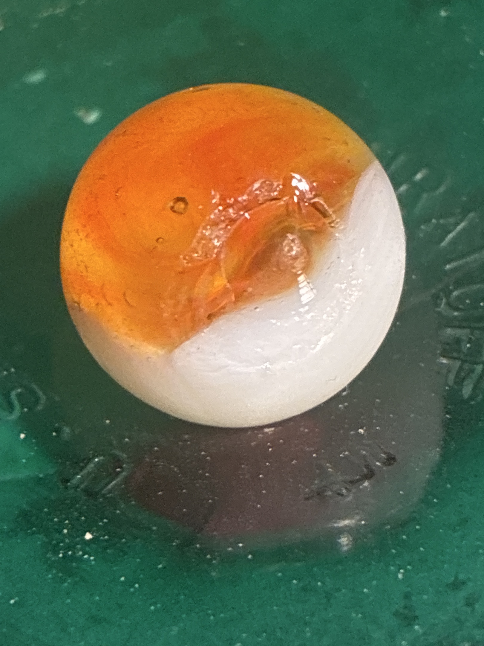 Orange and White Patch by Akro Agate, identification view
