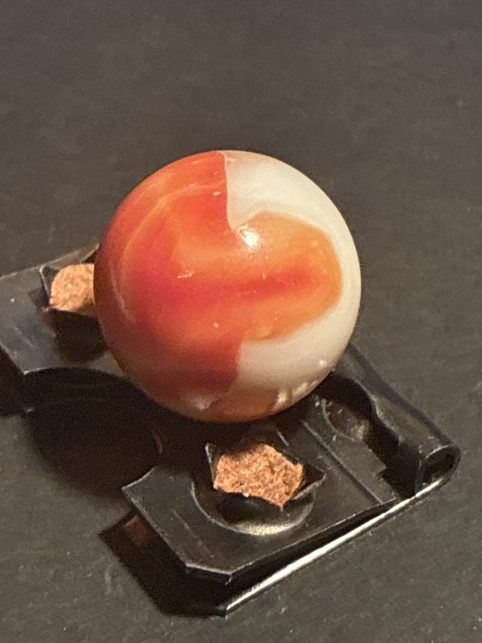 Red and Orange Patch on White by Akro Agate, identification view