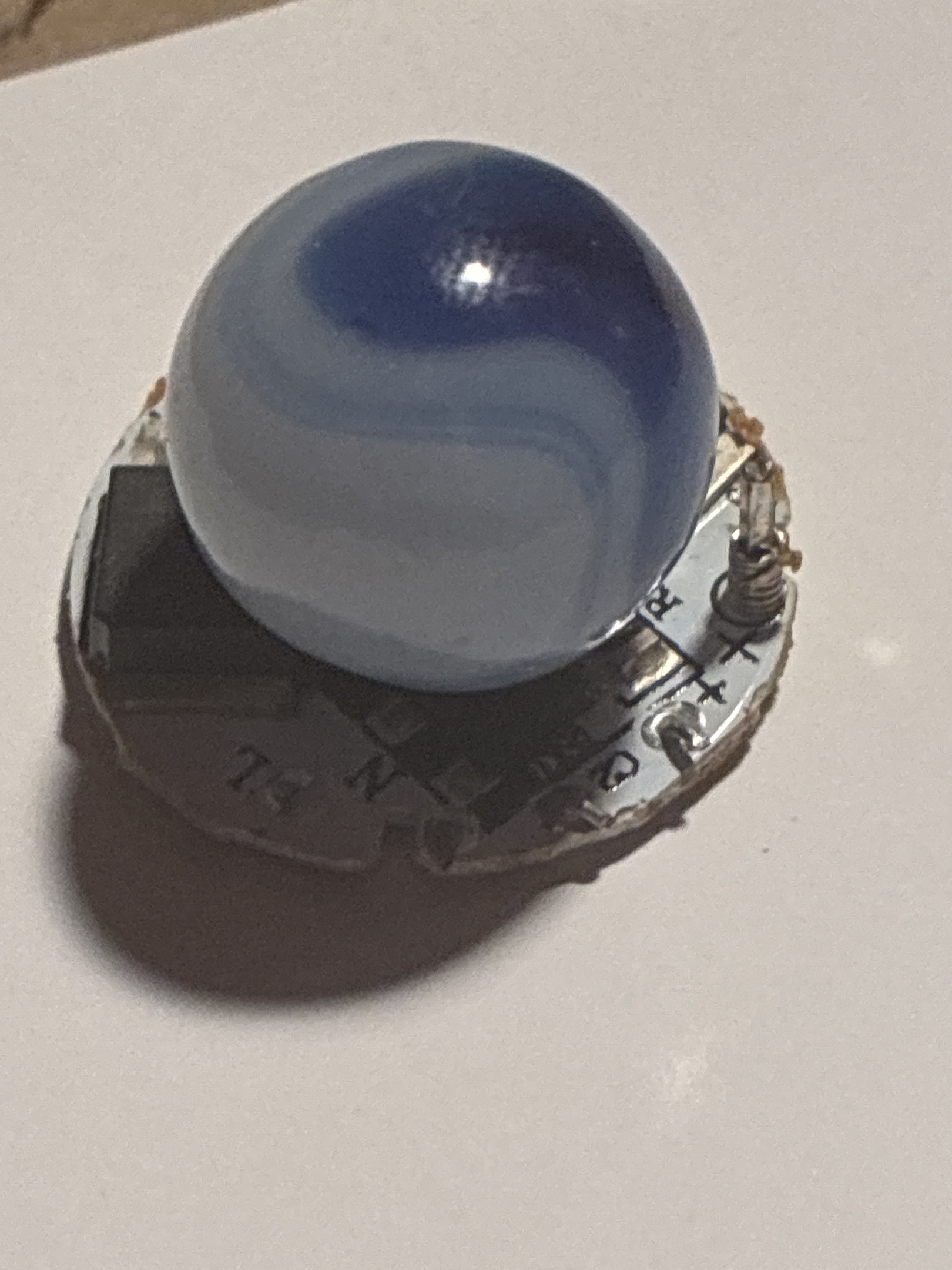 Blue and White Swirl by Peltier Glass Company, identification view