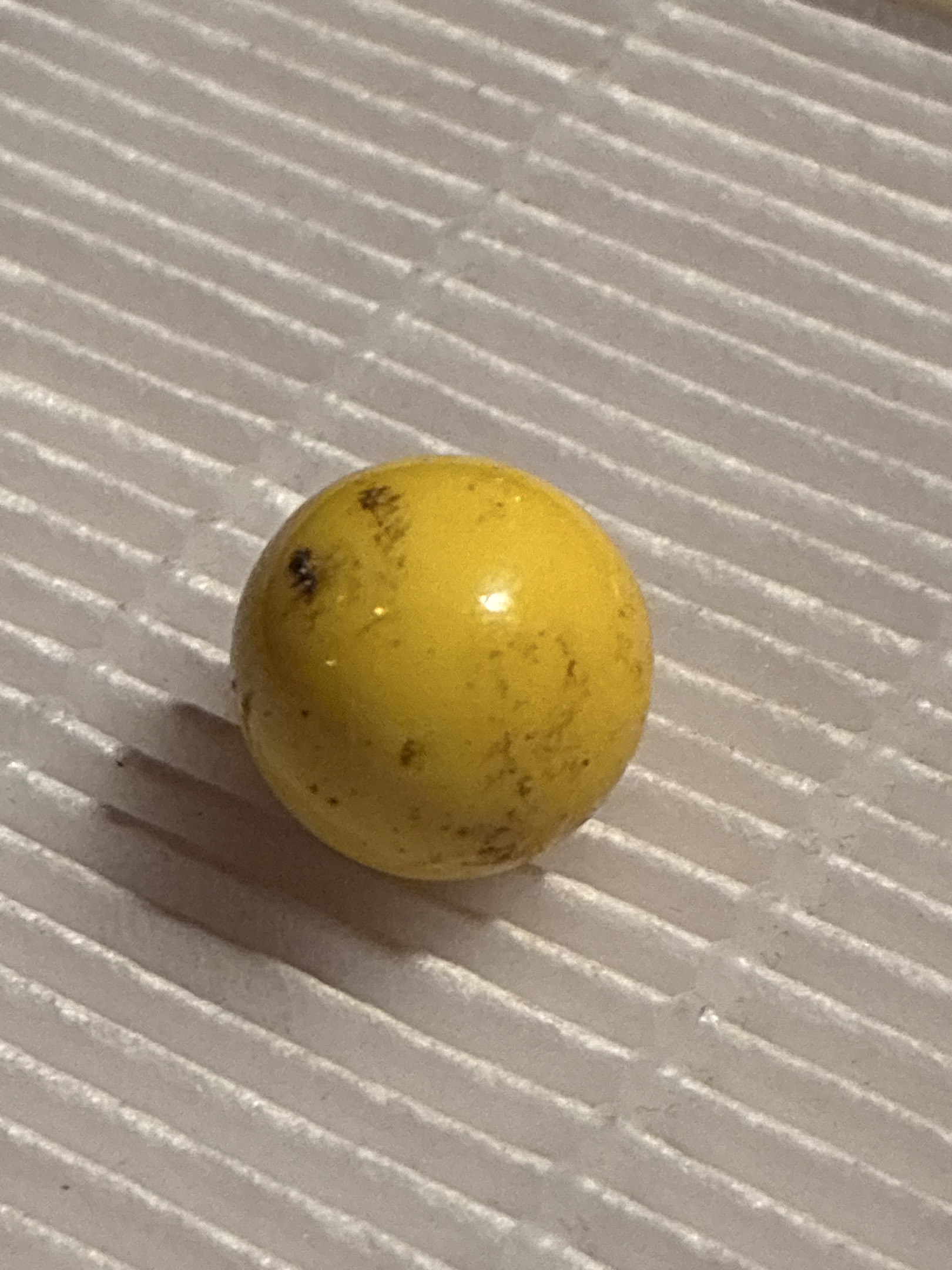 Painted Yellow by Unknown American/German Clay Makers, identification view