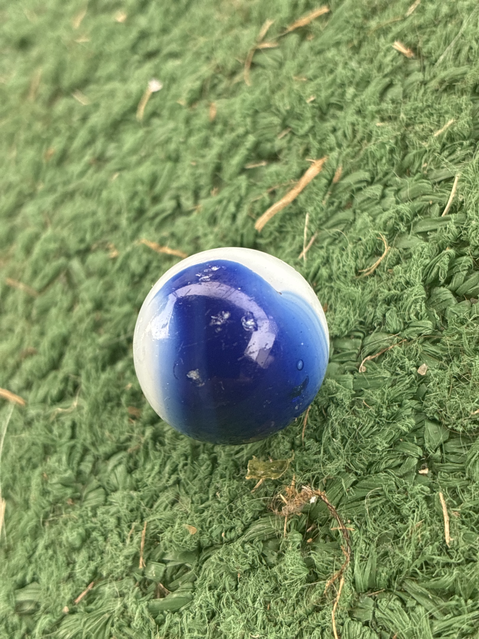 Blue Conqueror by Vitro Agate Company, identification view