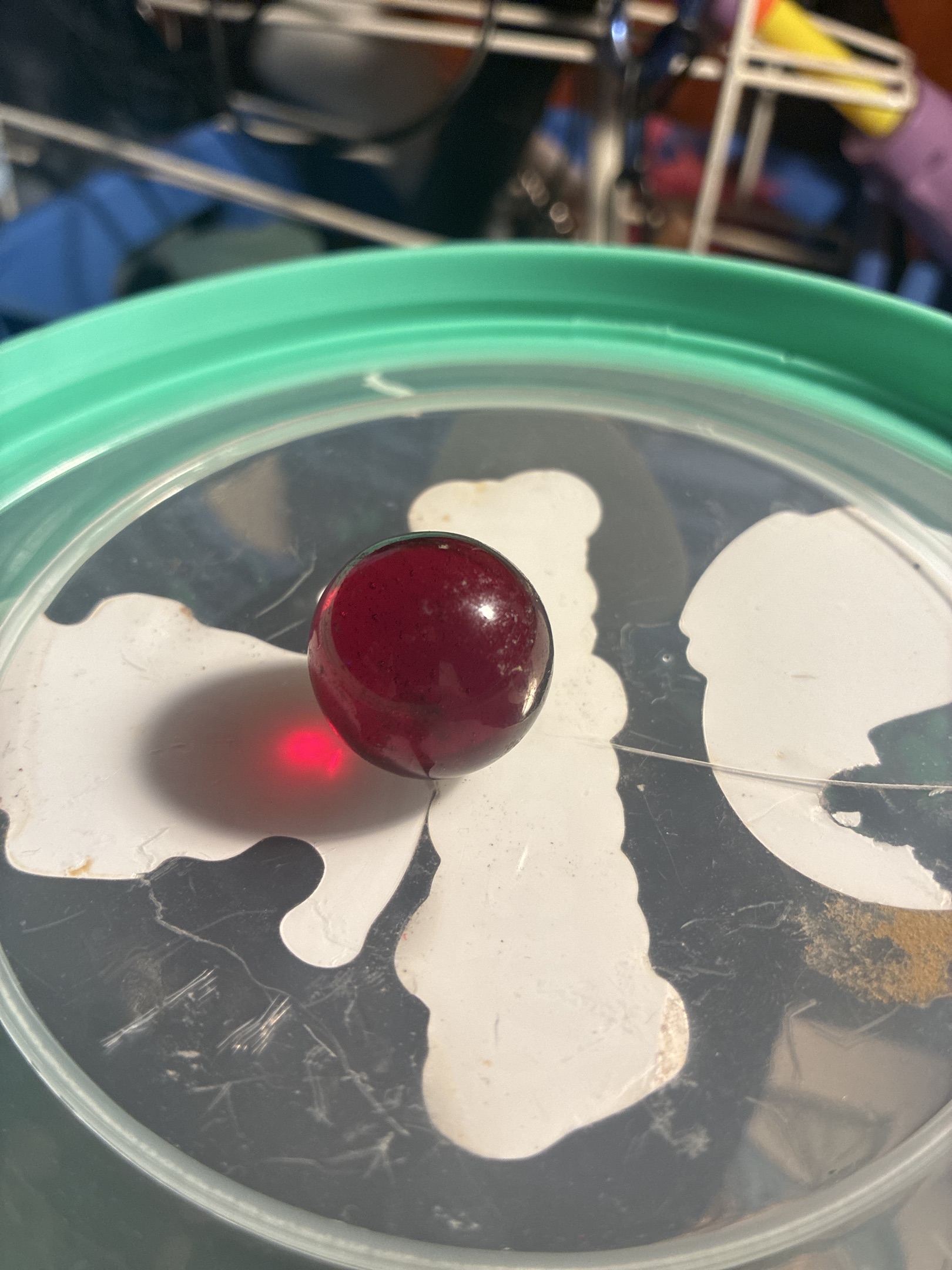 Ruby Red by Akro Agate Company, identification view