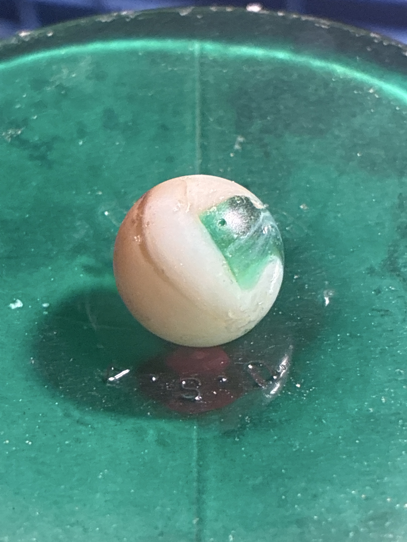 Green Patch by Vitro Agate, identification view