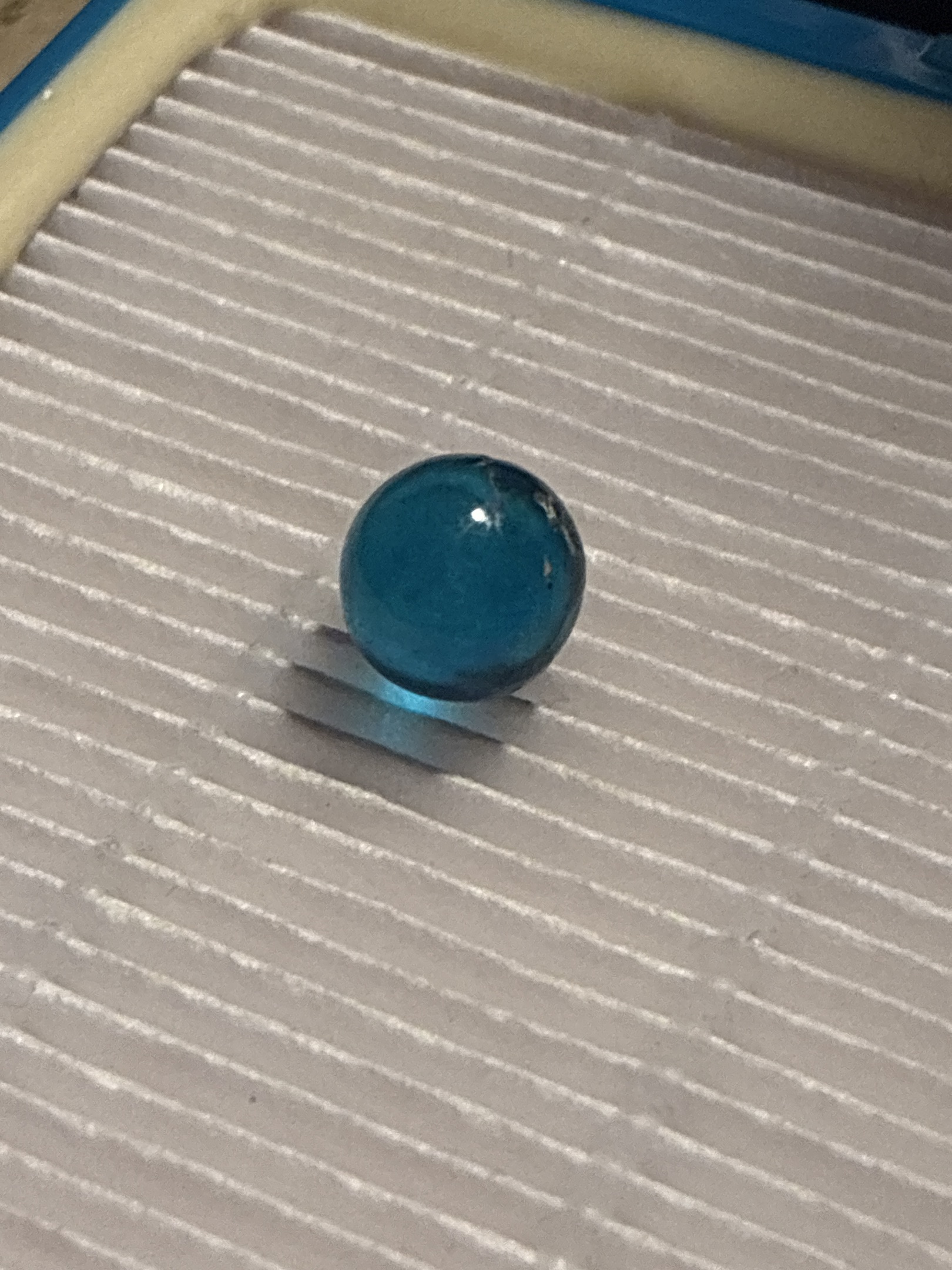 Aqua/Teal Clearie by Vitro Agate Company, identification view