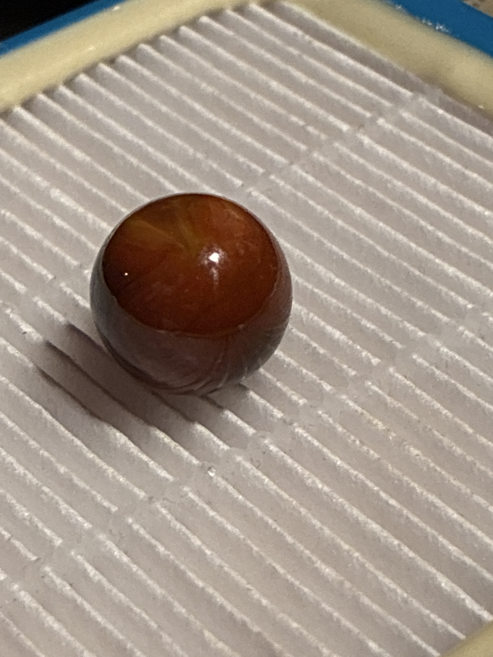 Amber Slag by Christensen Agate Company, identification view