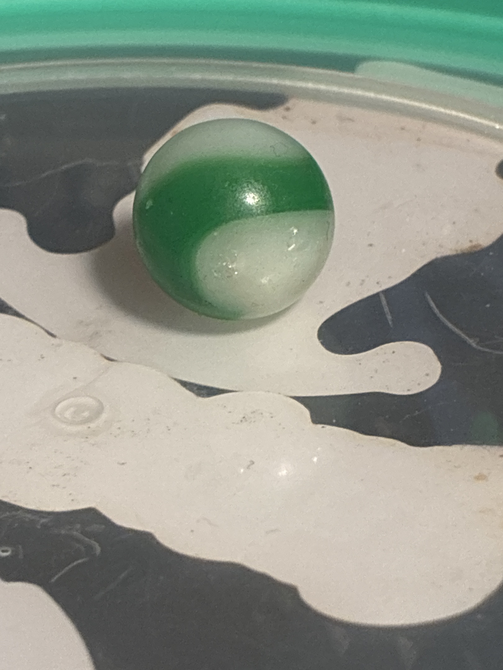 Green Conqueror by Vitro Agate Company, identification view