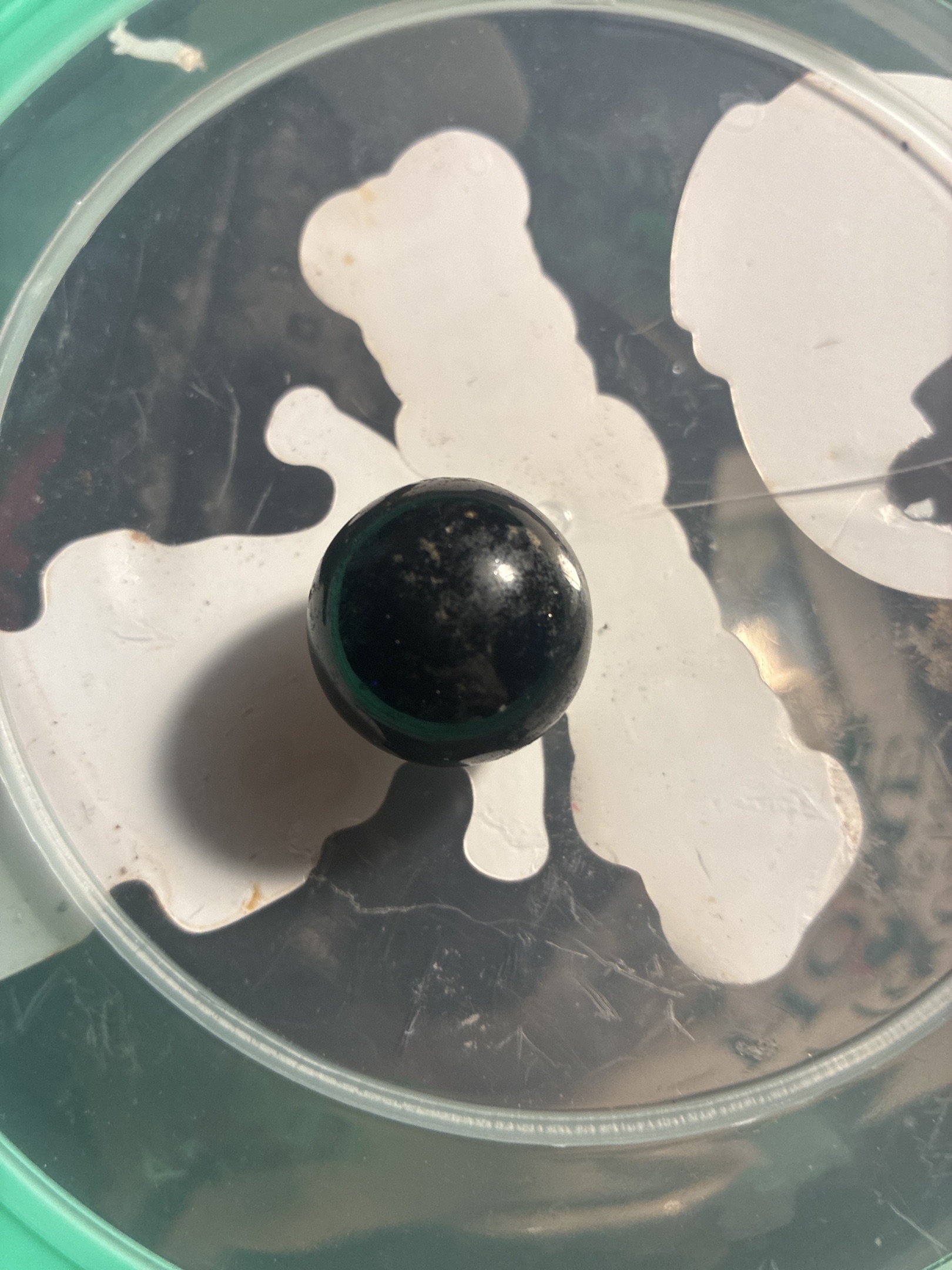 Black Opaque (Dark Green Base) by Akro Agate Company, identification view