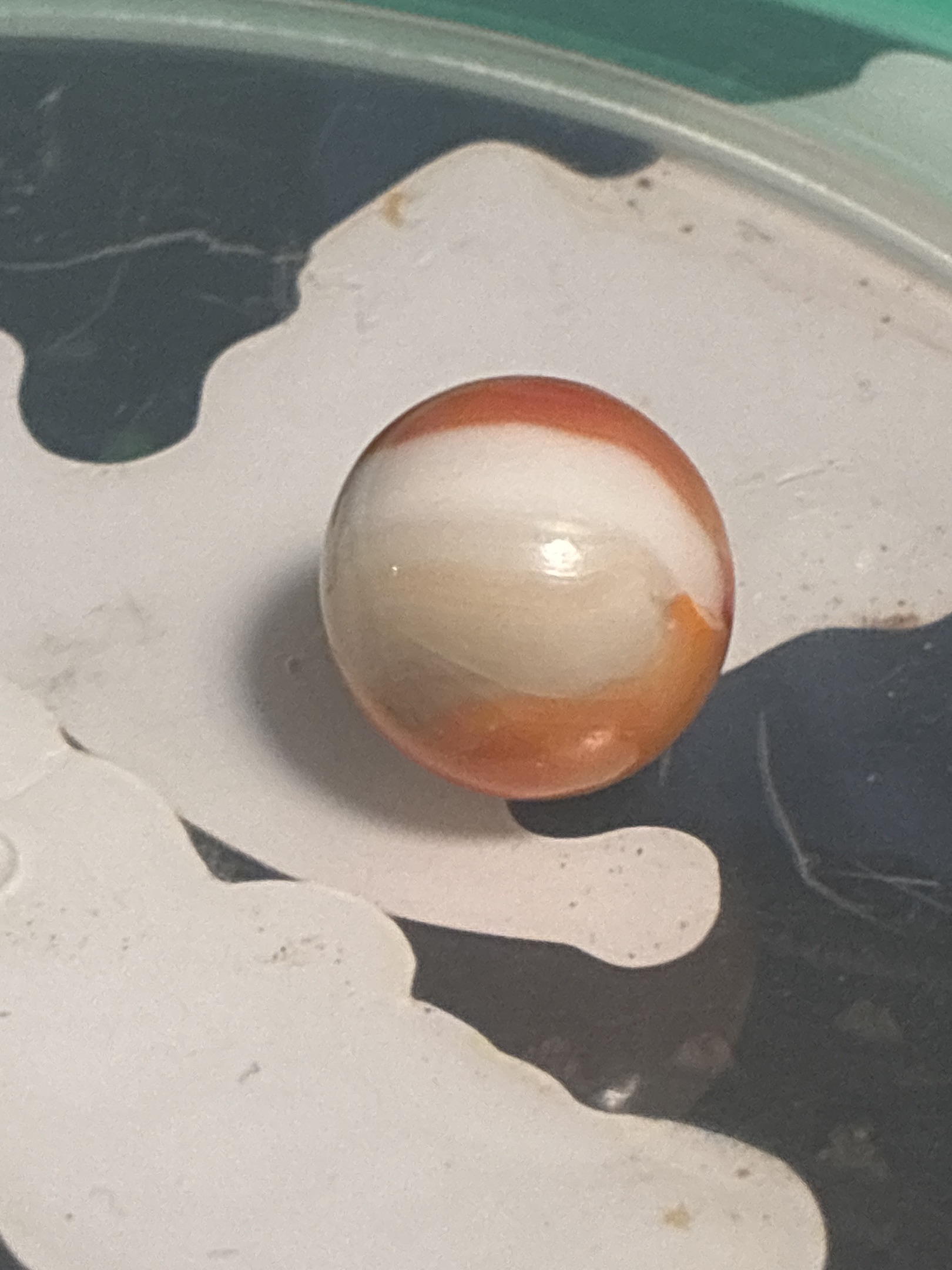 Orange and White by Akro Agate, identification view