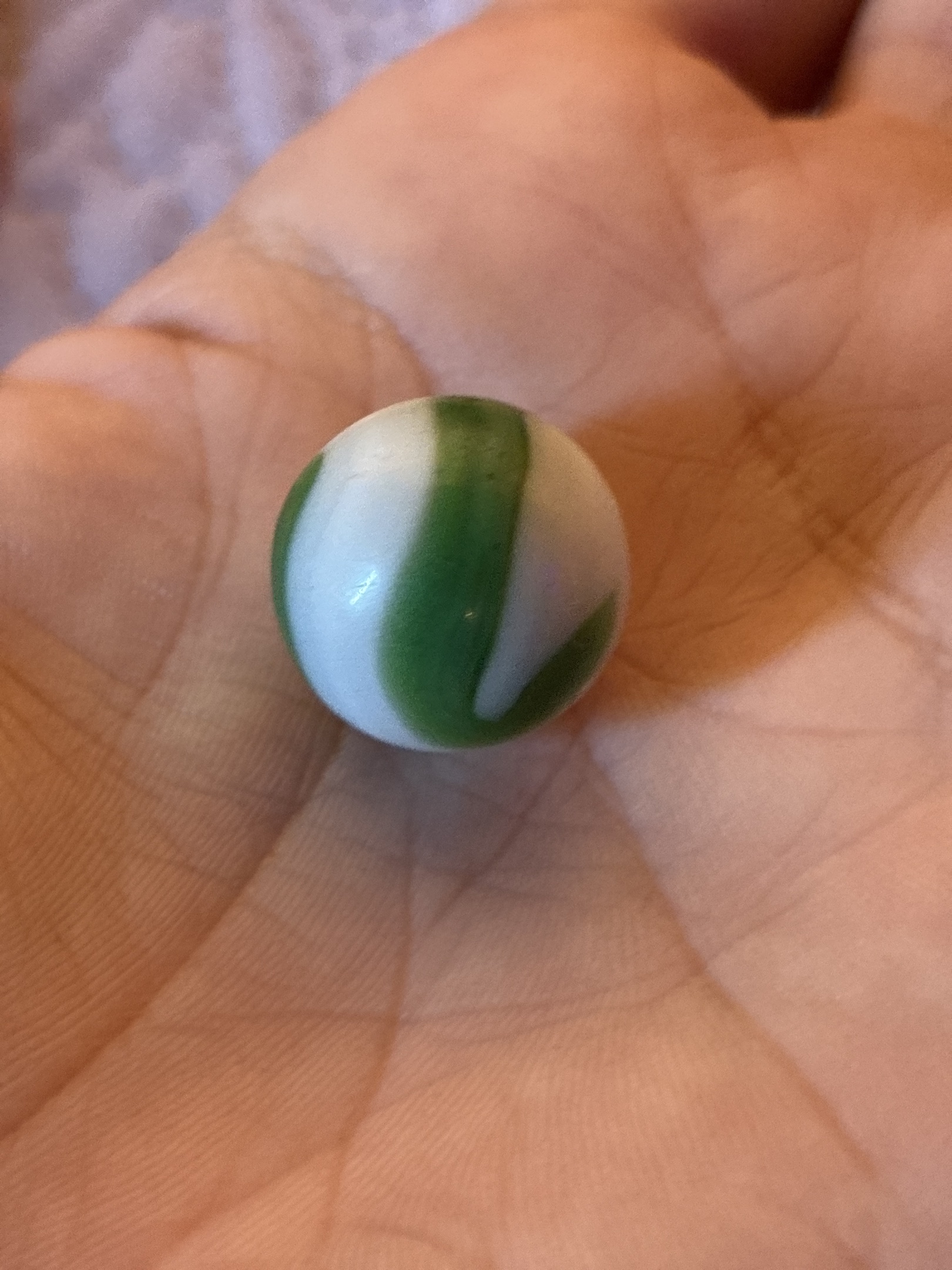 Green and White Swirl by Alley Agate, identification view