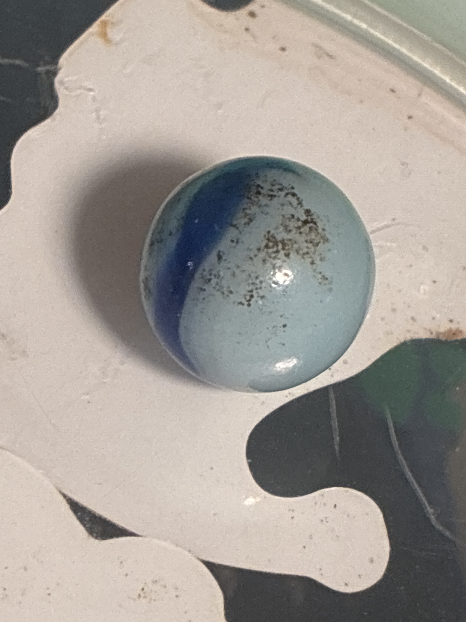 Blue Conqueror by Vitro Agate, identification view