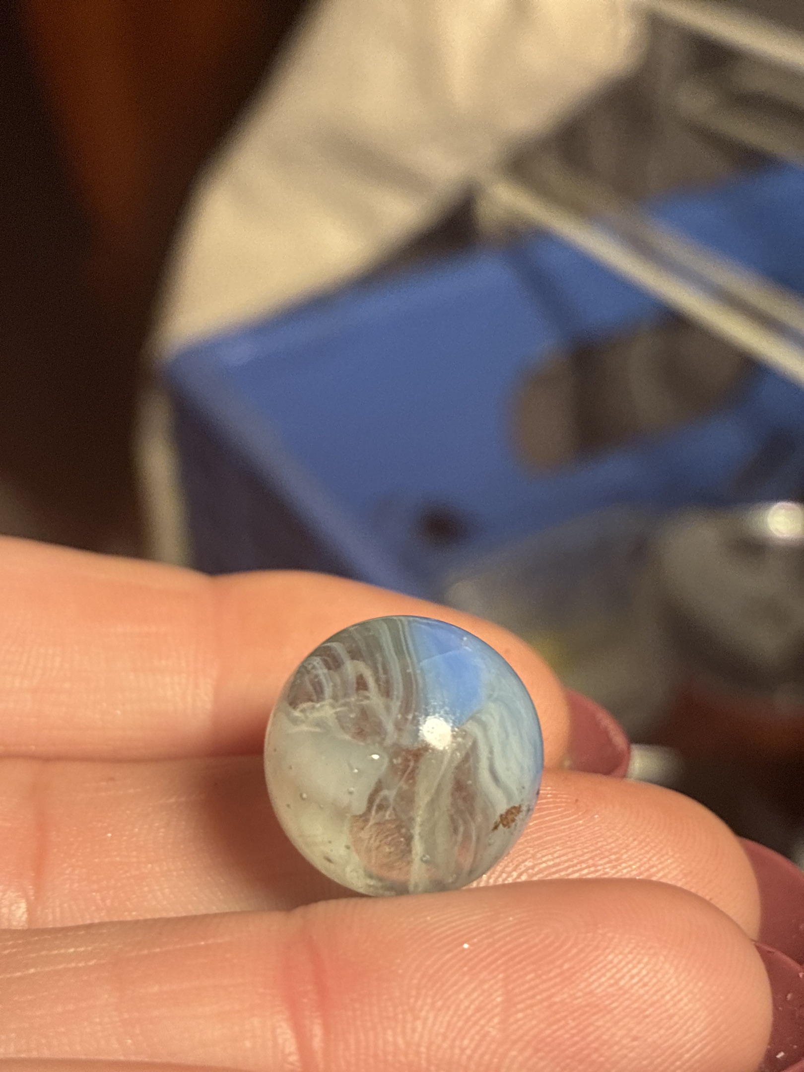 Blue and White Sparkler by Akro Agate, identification view