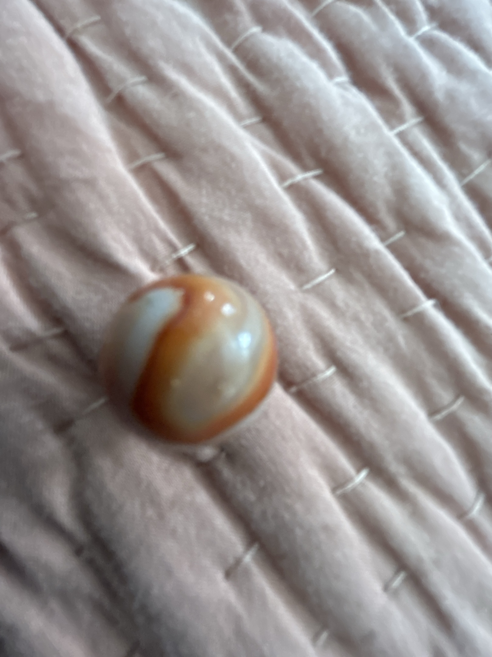 Orange and White Corkscrew by Akro Agate, identification view
