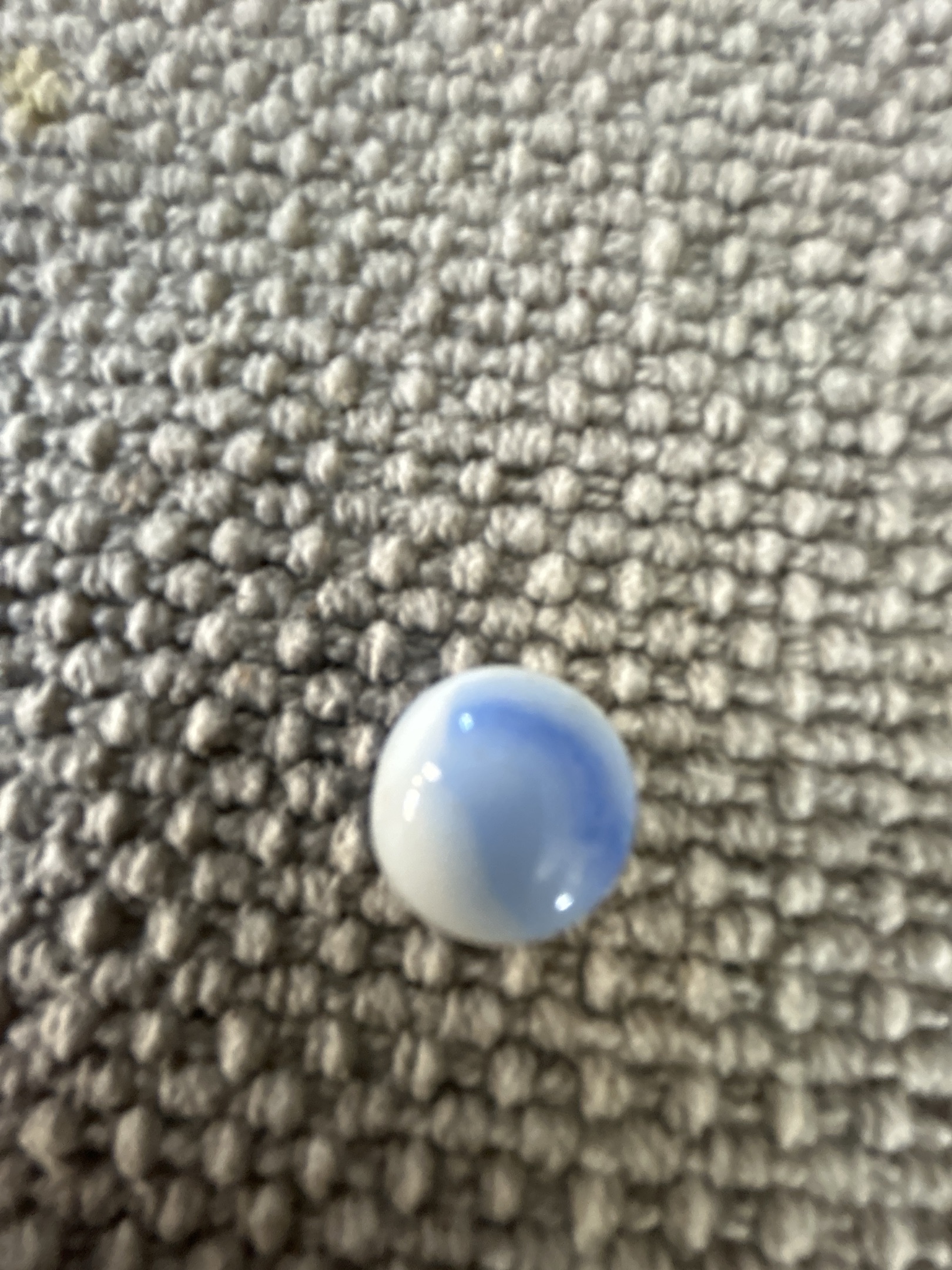 Blue and White Patch by Akro Agate, identification view