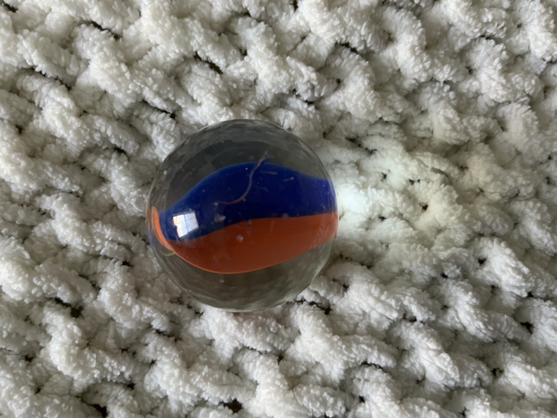 Superman Shooter - Blue and Orange Two-Vane by Vitro Agate, identification view
