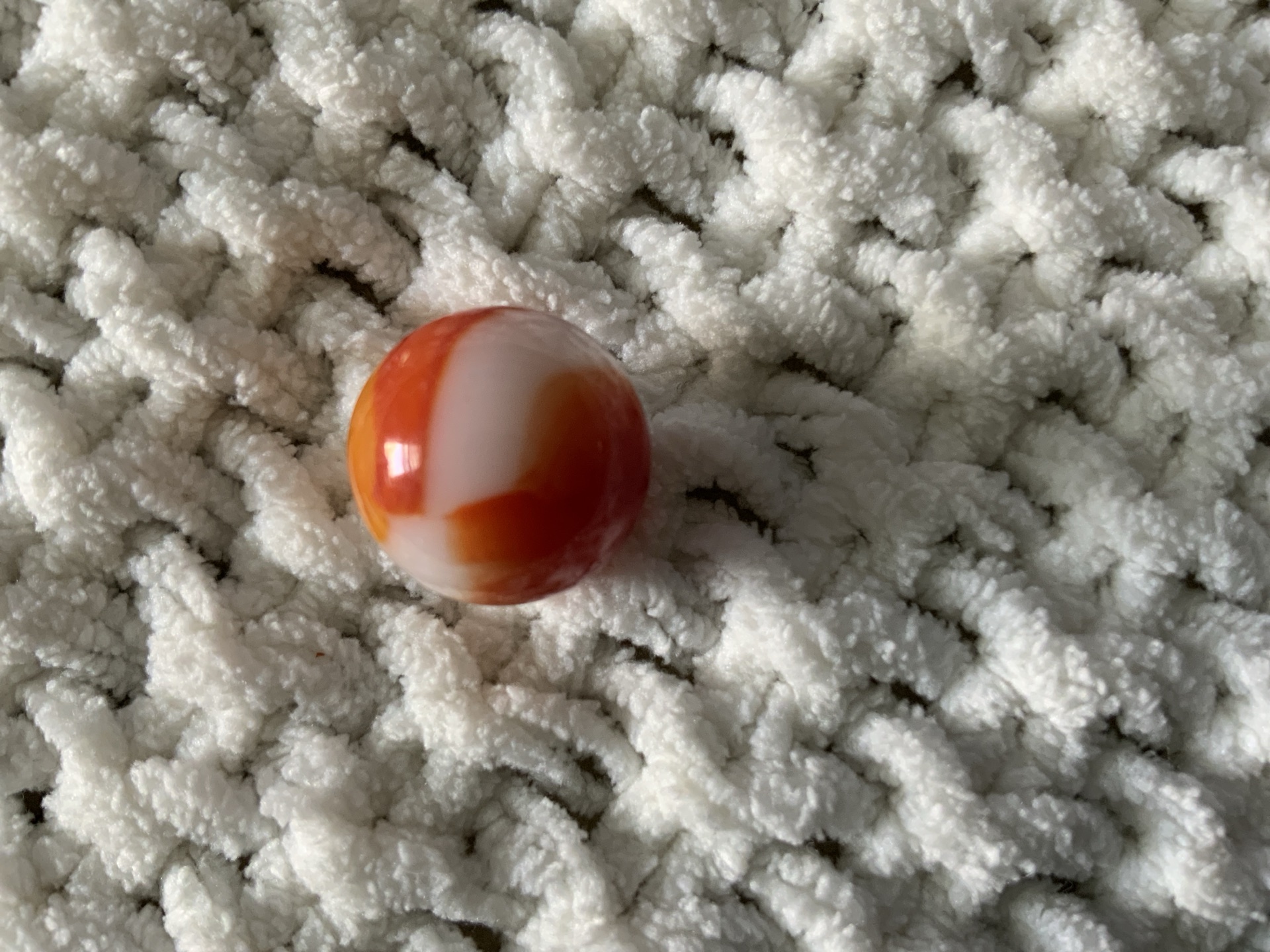 Patch - Orange and White by Akro Agate, identification view