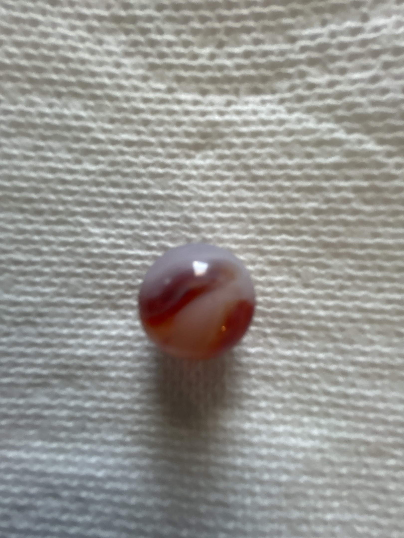 Red and White Special by Akro Agate, identification view