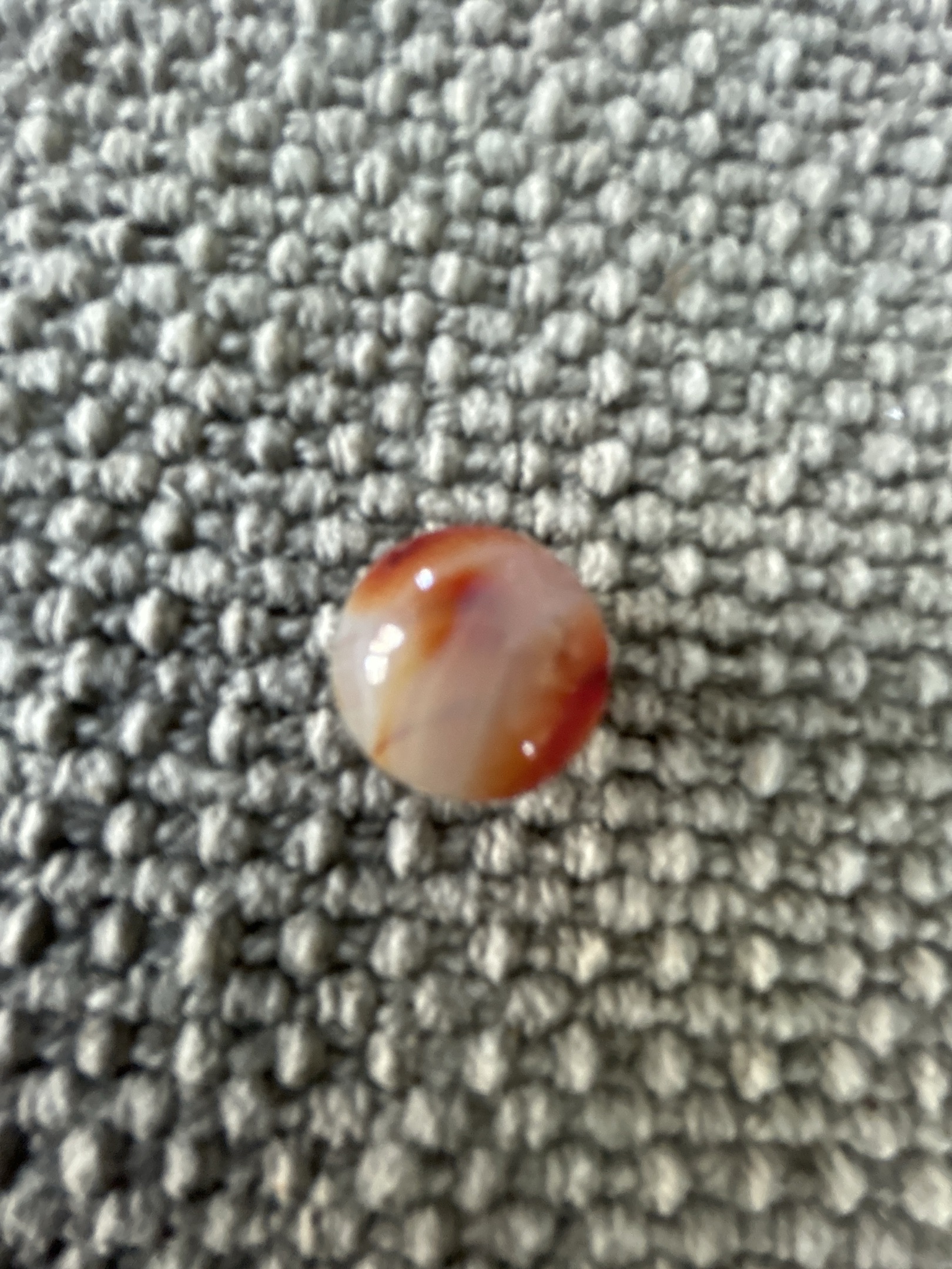 Carnelian Agate - Red Onyx by Akro Agate, identification view