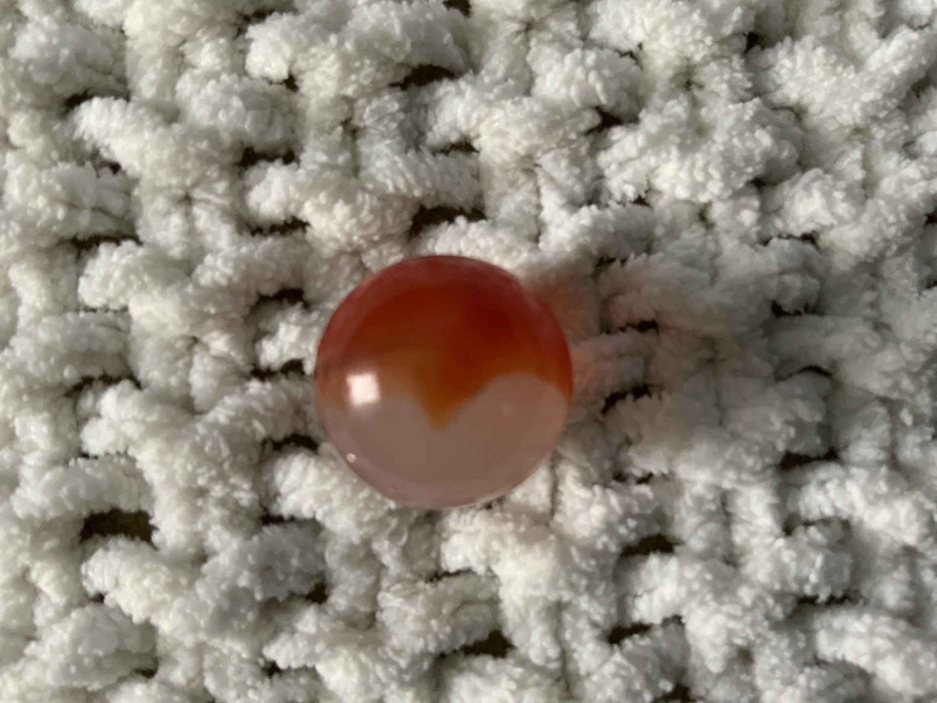Special Patch - Red and White by Akro Agate, identification view