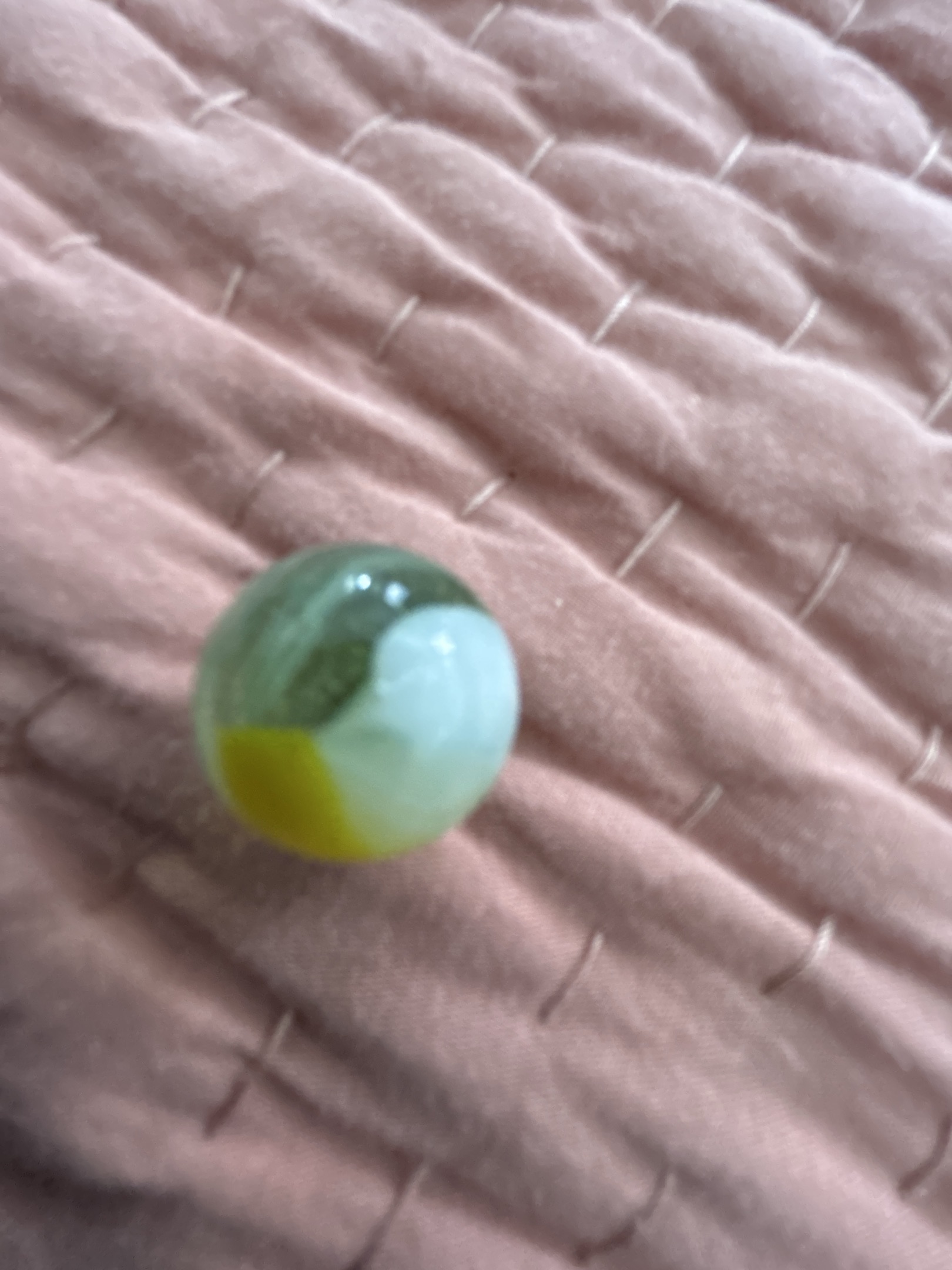 White and Yellow Patch on Clear by Akro Agate, identification view