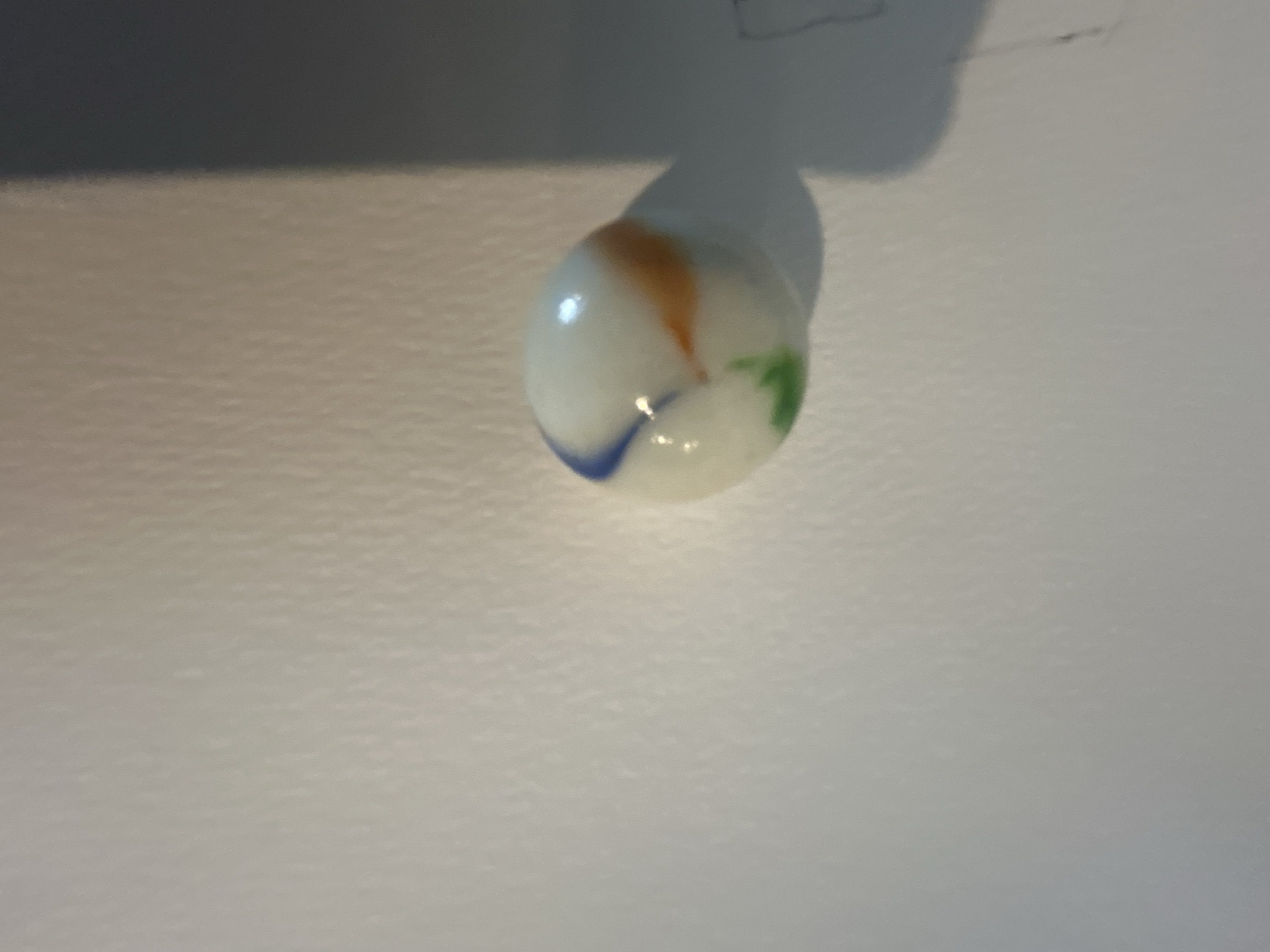 Parrot by Vitro Agate Company, identification view