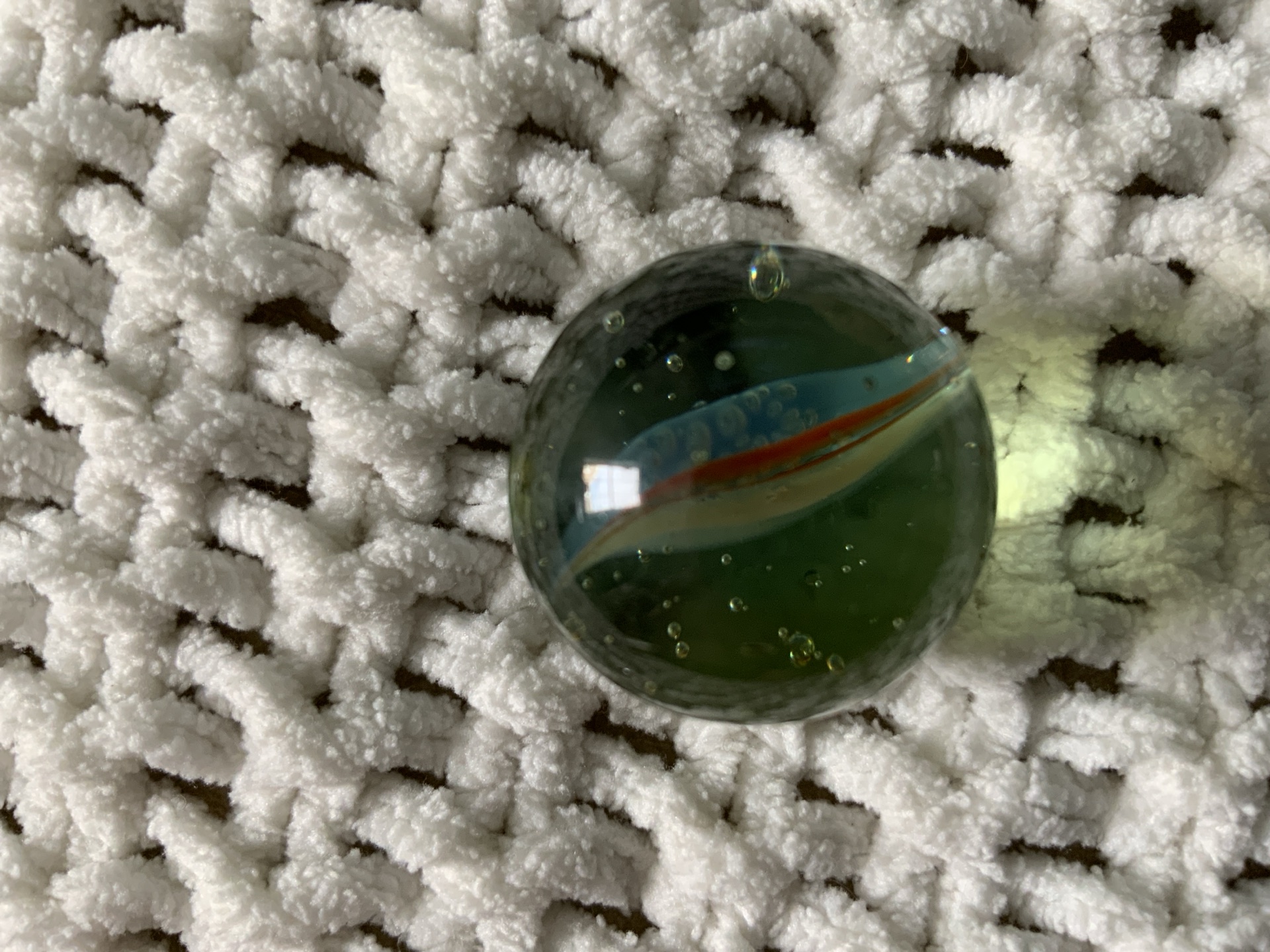 Tri-Color Ribbon Shooter by Vitro Agate, identification view