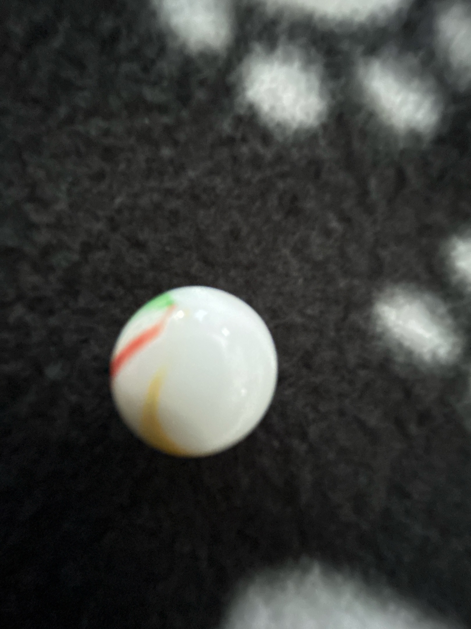 Parrot by Vitro Agate, identification view