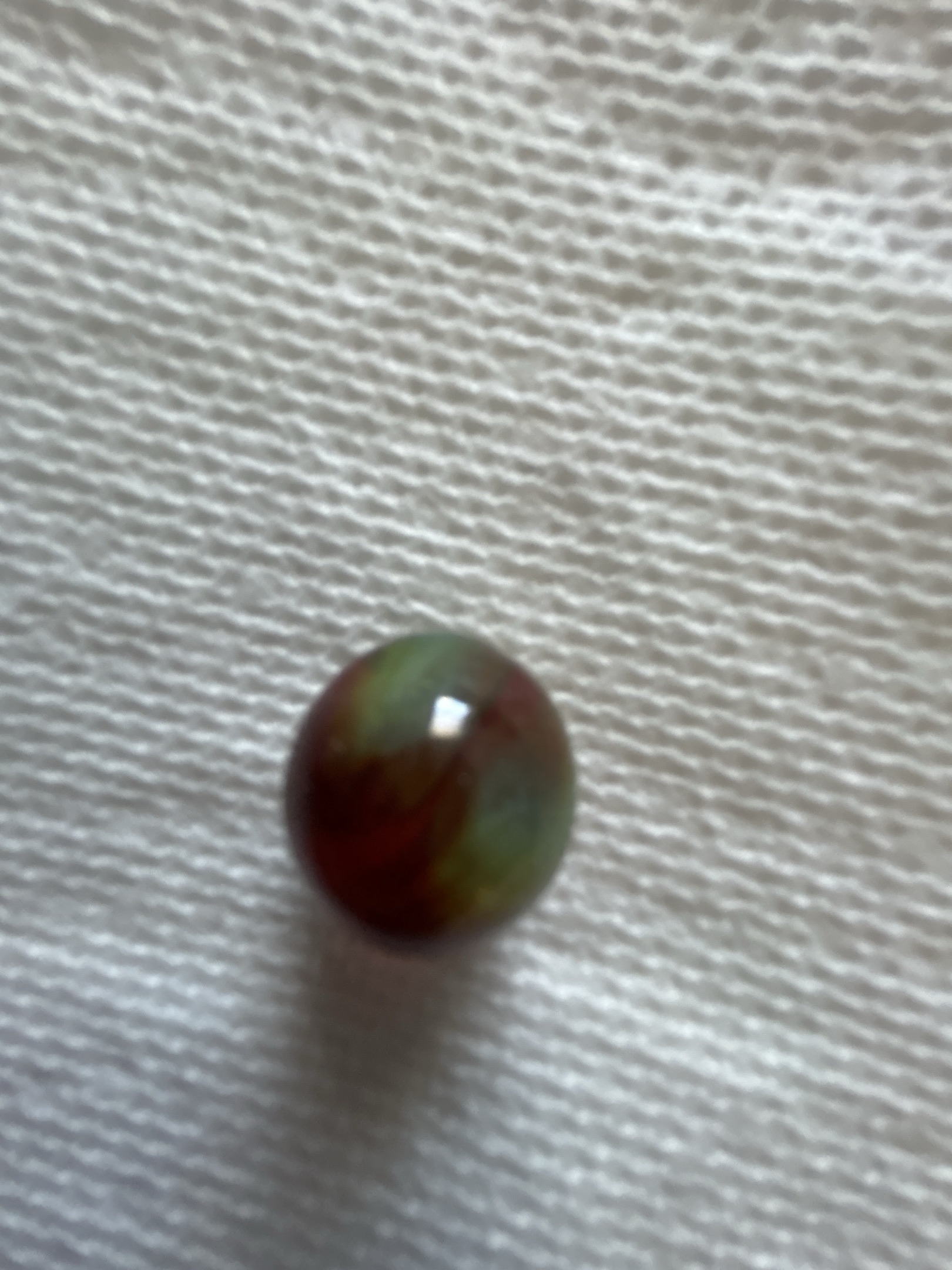 Christmas Red and Green Swirl by Akro Agate, identification view