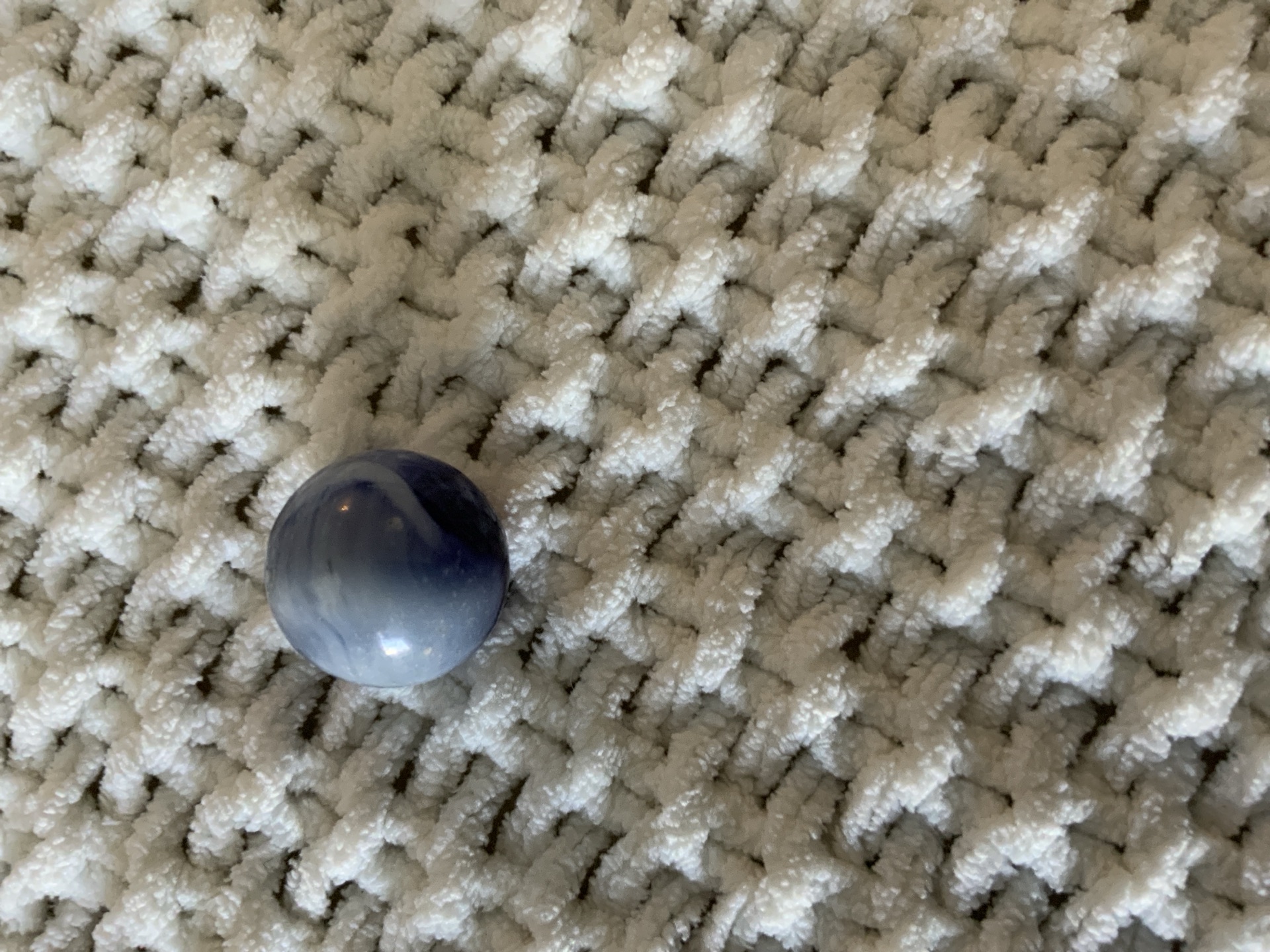 Blue Slag by Akro Agate, identification view