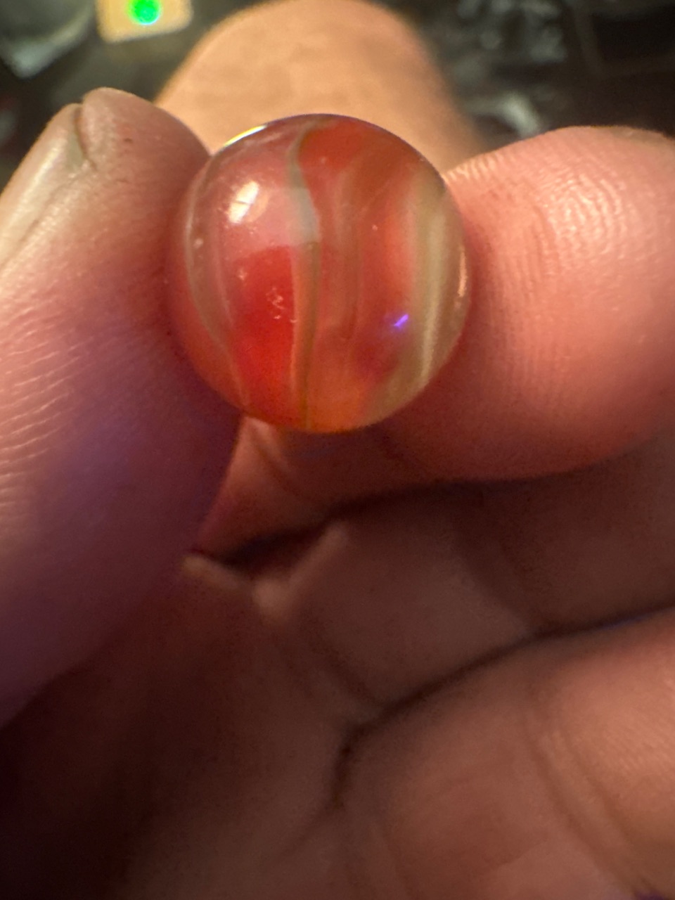 Banana (Red/Yellow) by Peltier Glass Company, identification view