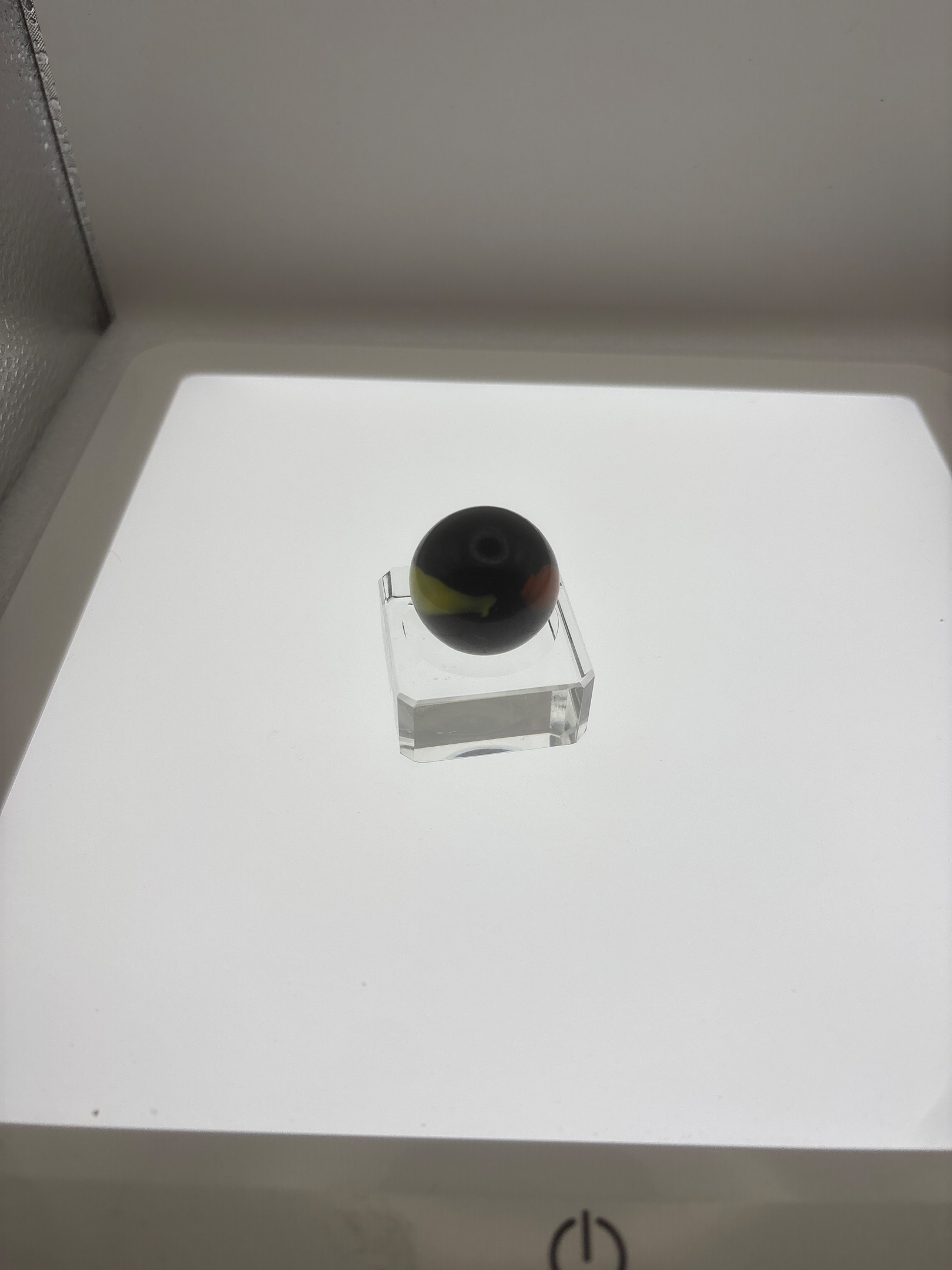 Black Ace - Black Special with Yellow and Orange by Akro Agate, identification view