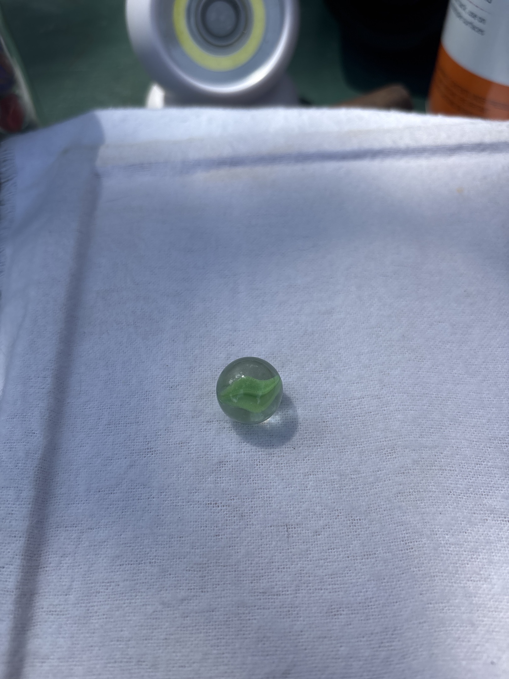 Banana Cat's Eye (Green) by Peltier Glass Company, identification view