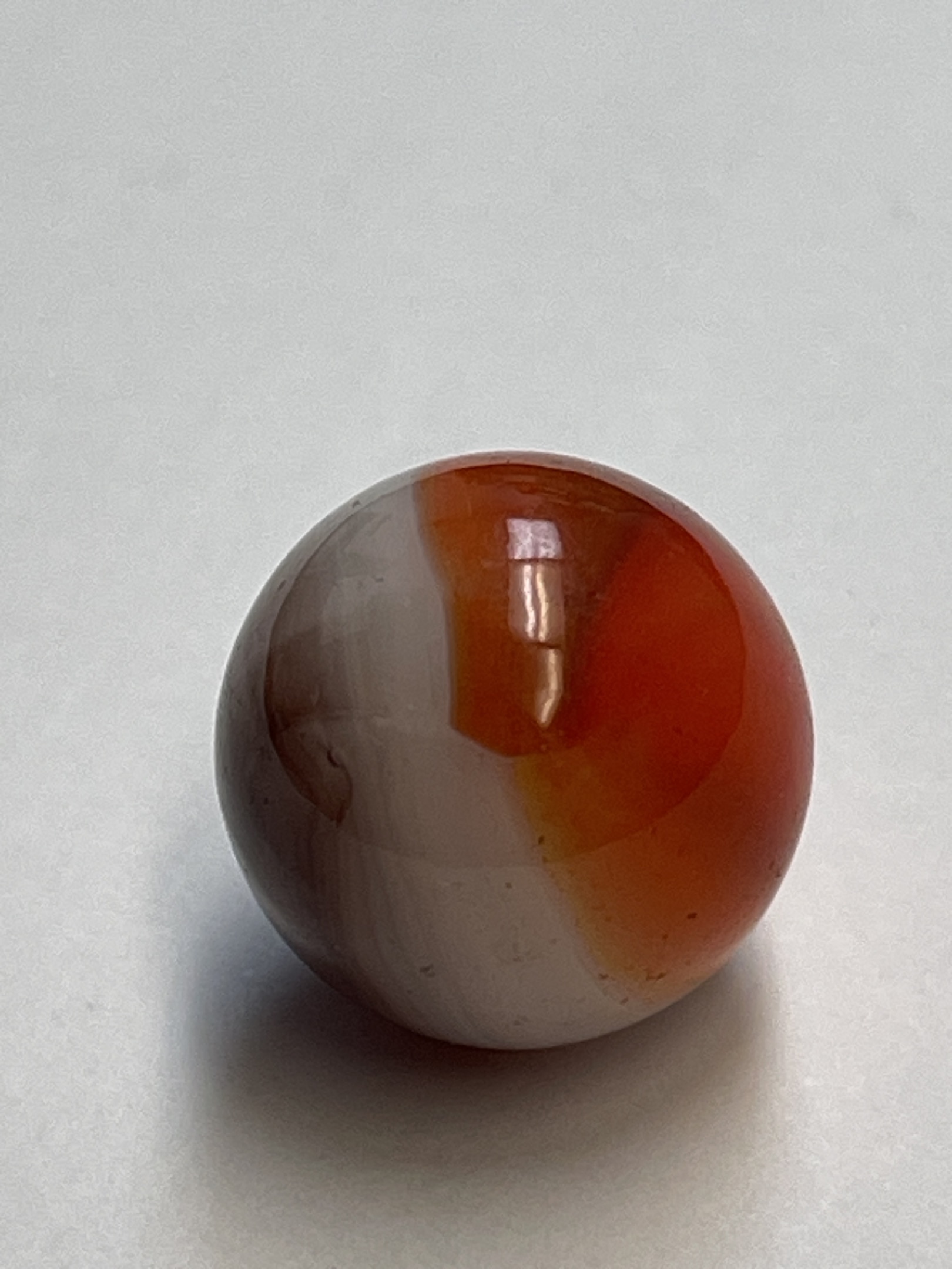 Orange and White Carnelian Patch by Akro Agate, identification view