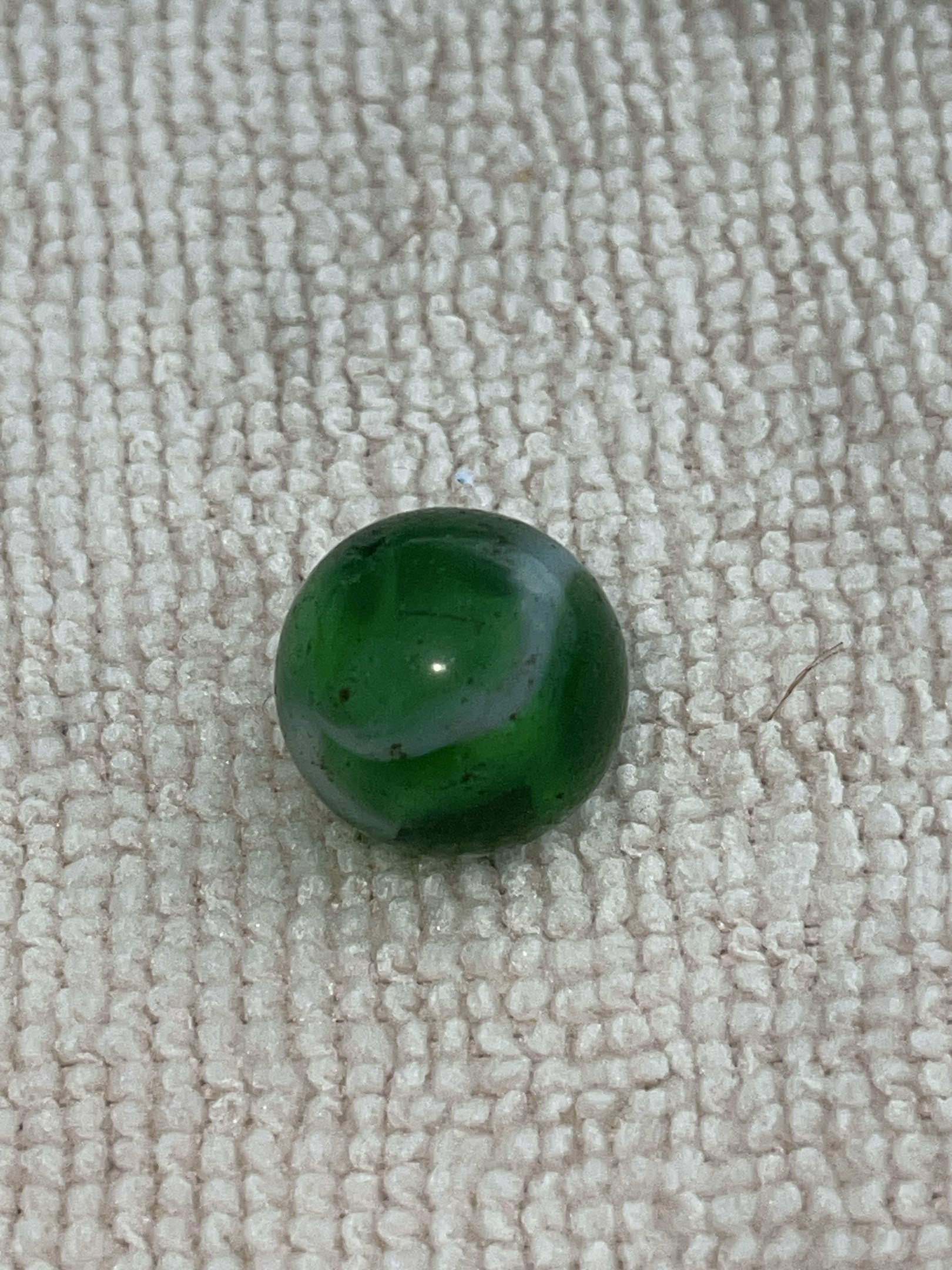 Green Onyx by Akro Agate, identification view