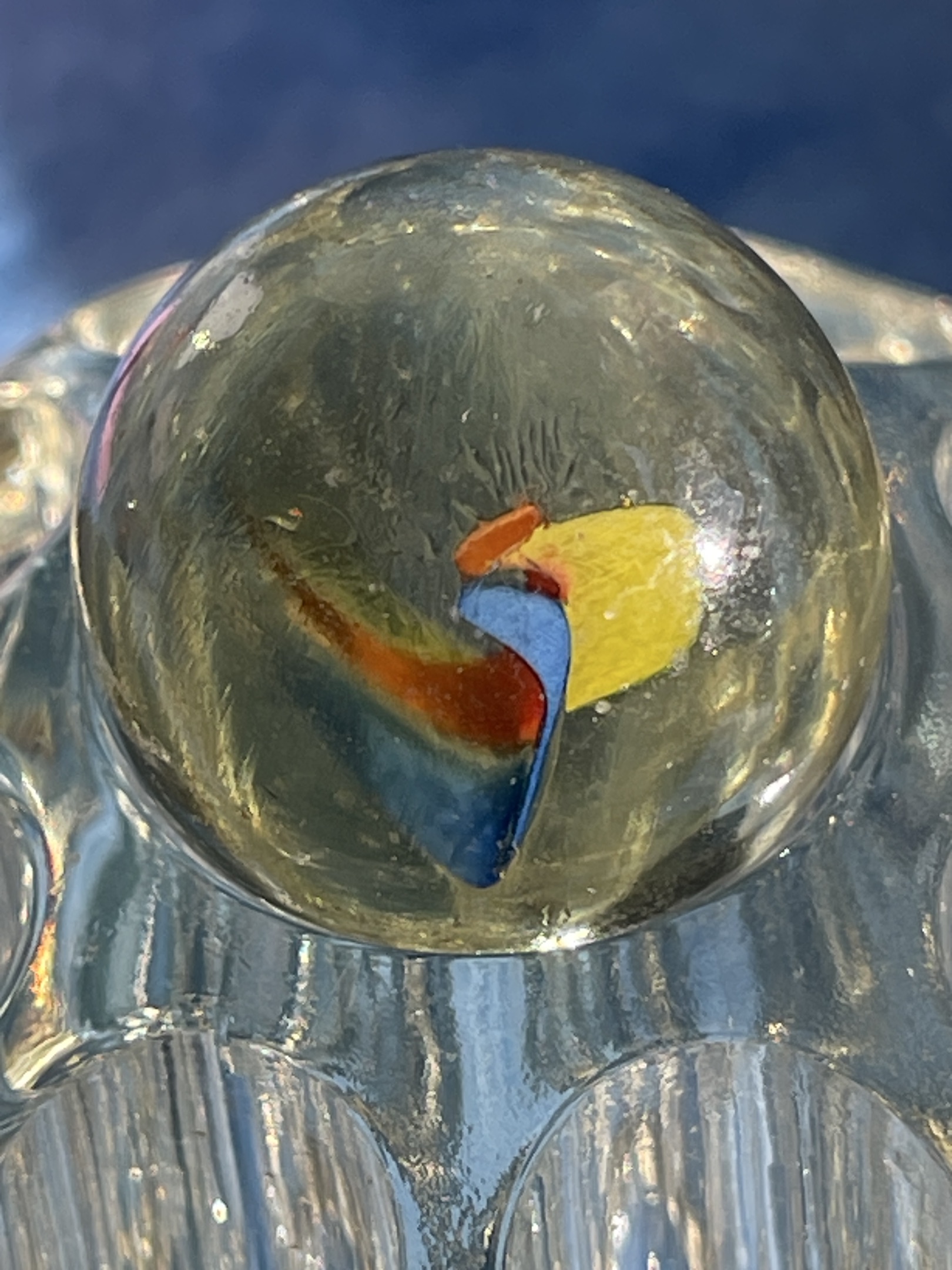 Superman Tri-Color by Peltier Glass Company, identification view