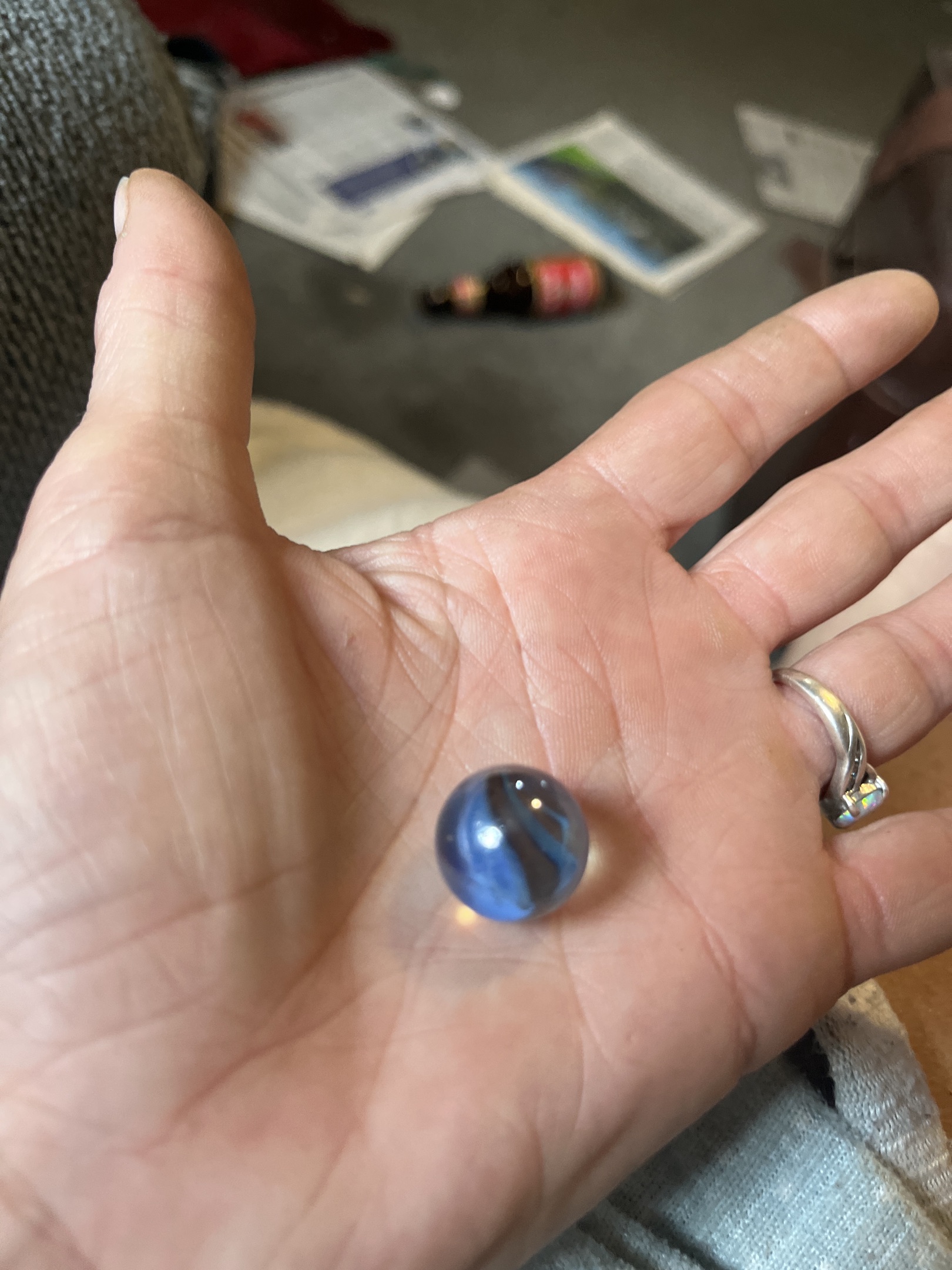 Blue Base Banana Cat's Eye by Japanese (Import)