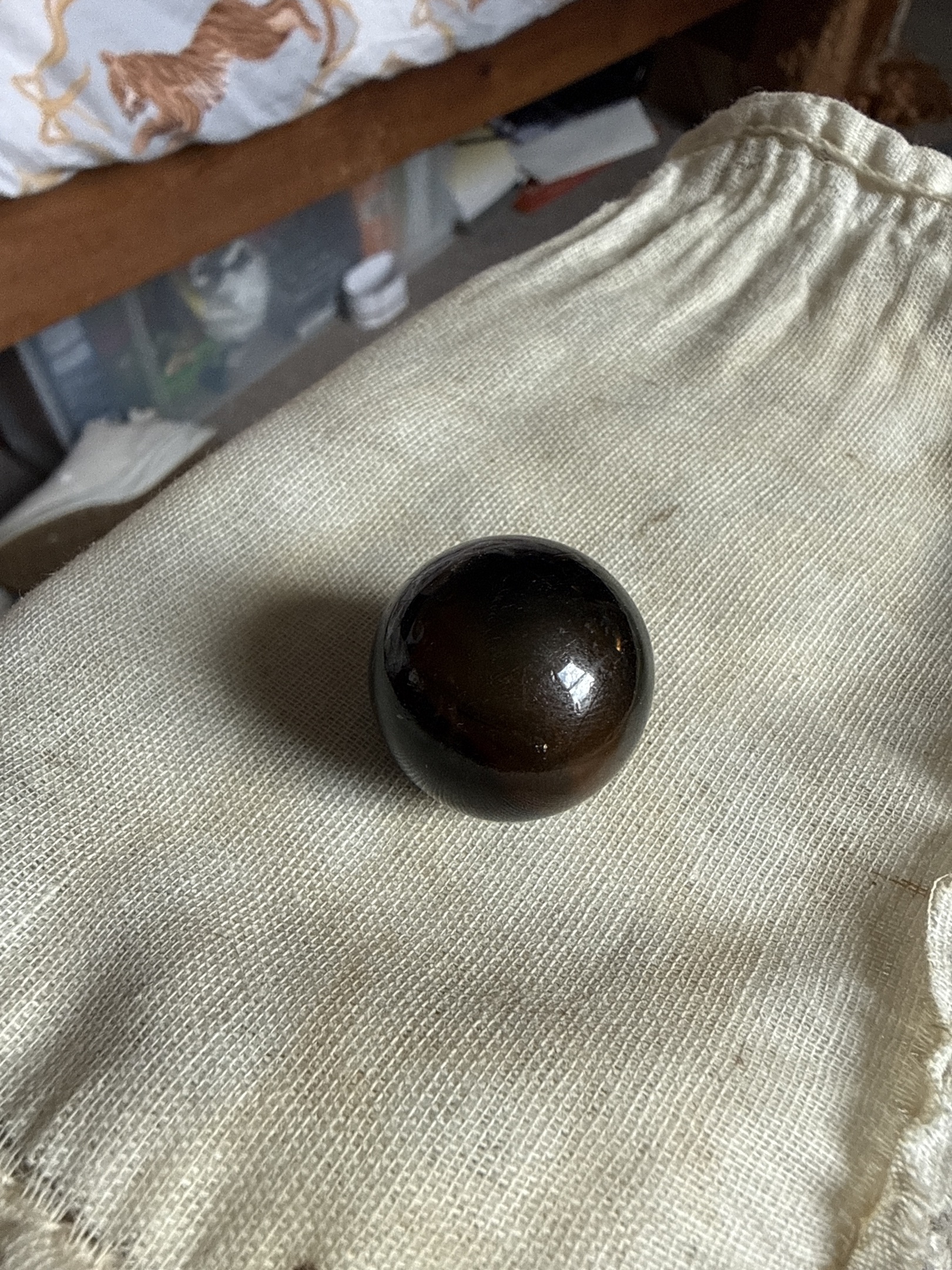 Brown Bennington by German Pottery, identification view