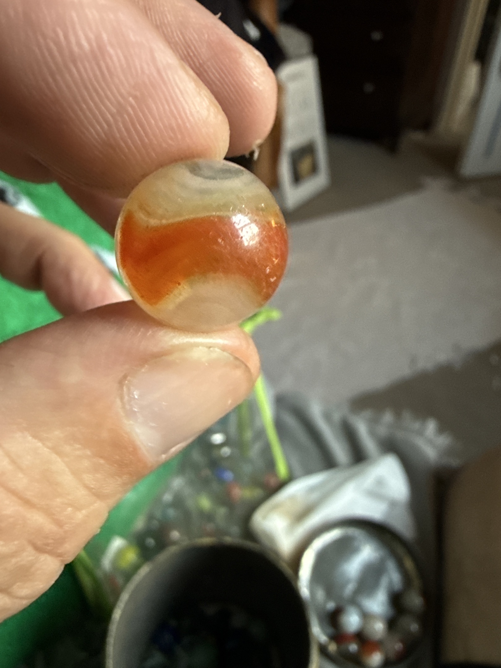 Orange Special by Akro Agate Company, identification view