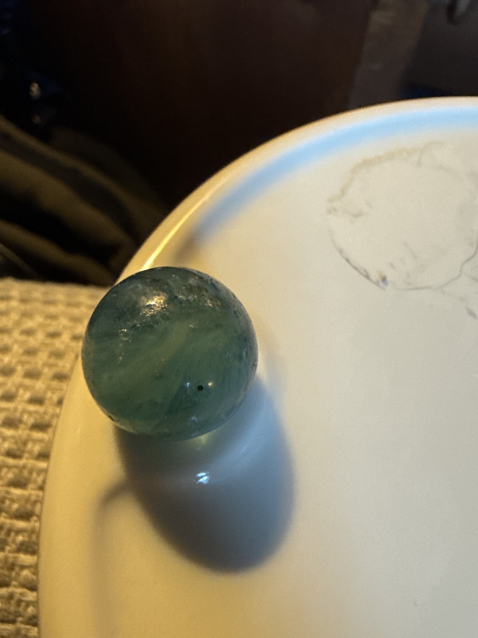 Blue Slag / Blue Onyx by Akro Agate, identification view