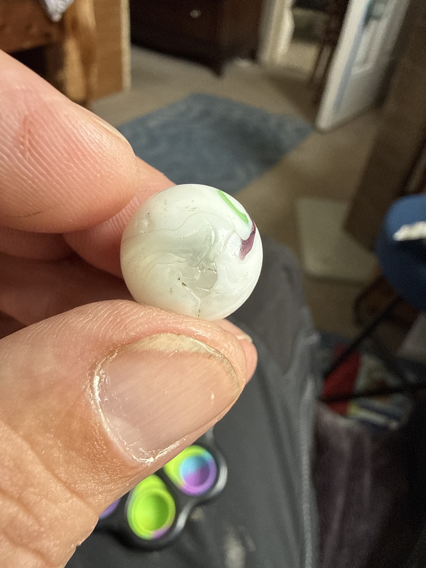 Parrot Patch - White with Green and Purple by Vitro Agate