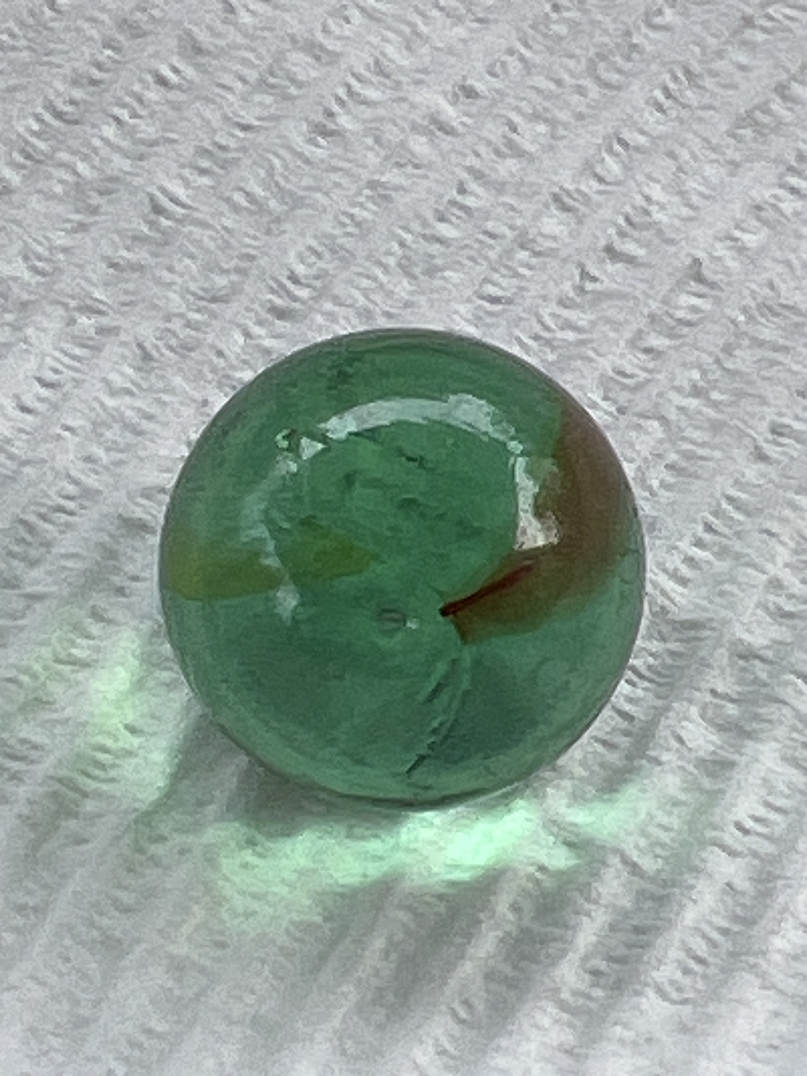 Single Vane (Uranium Green) by Vitro Agate Company