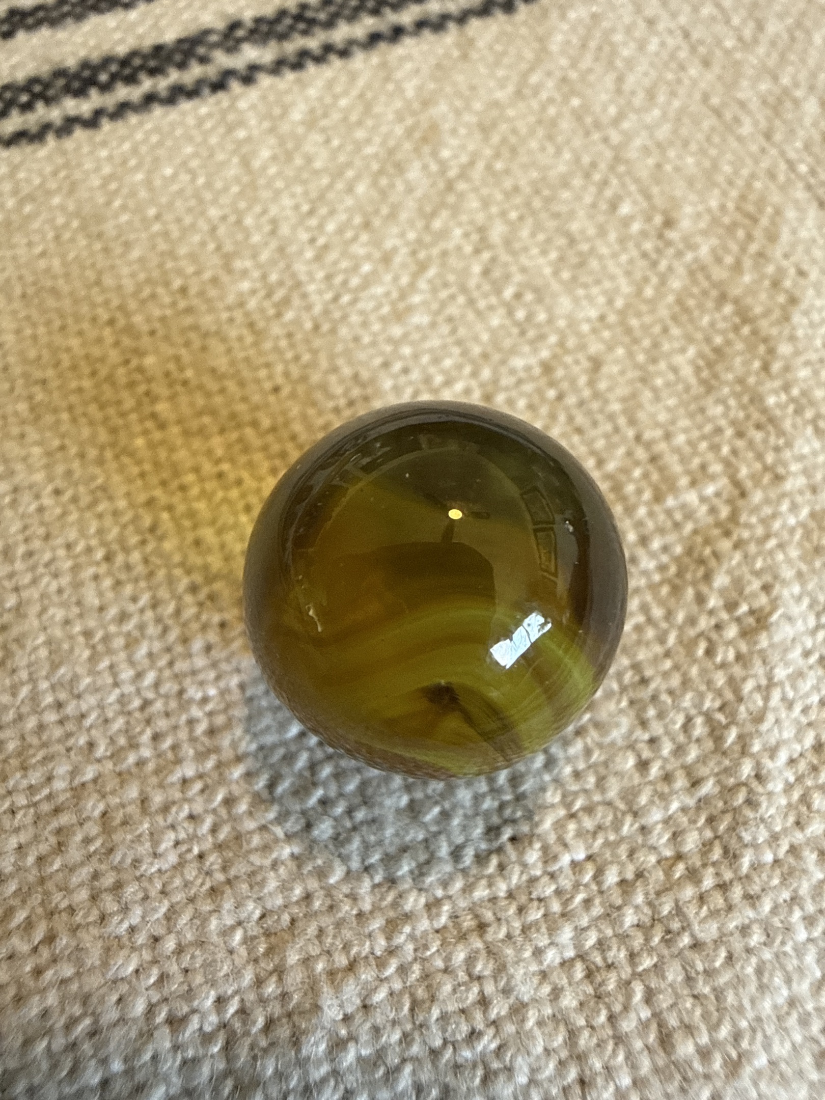 Yellow and Green Ribbon by Vitro Agate Company