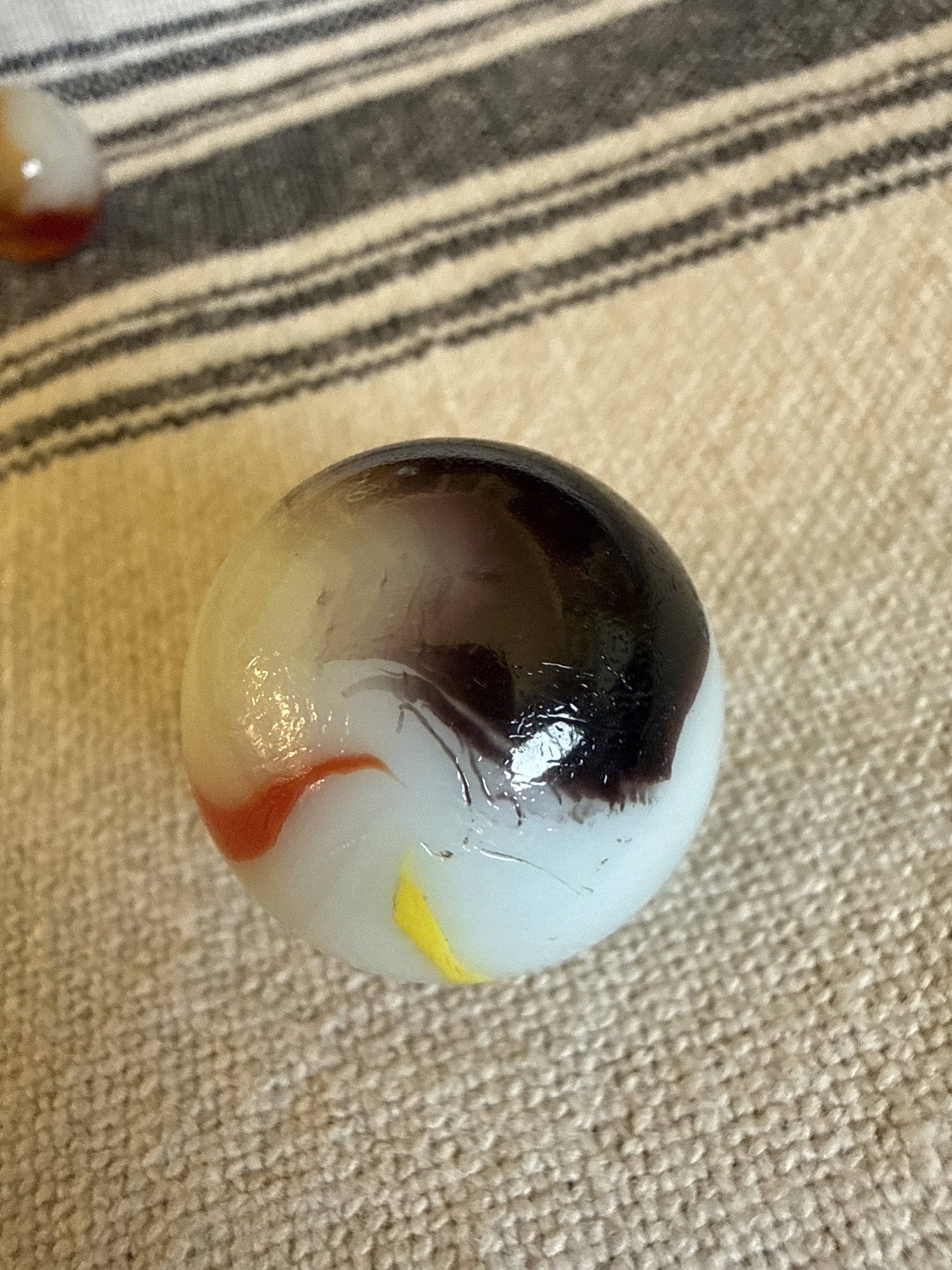 Conqueror (Tri-color Shooter) by Vitro Agate Company