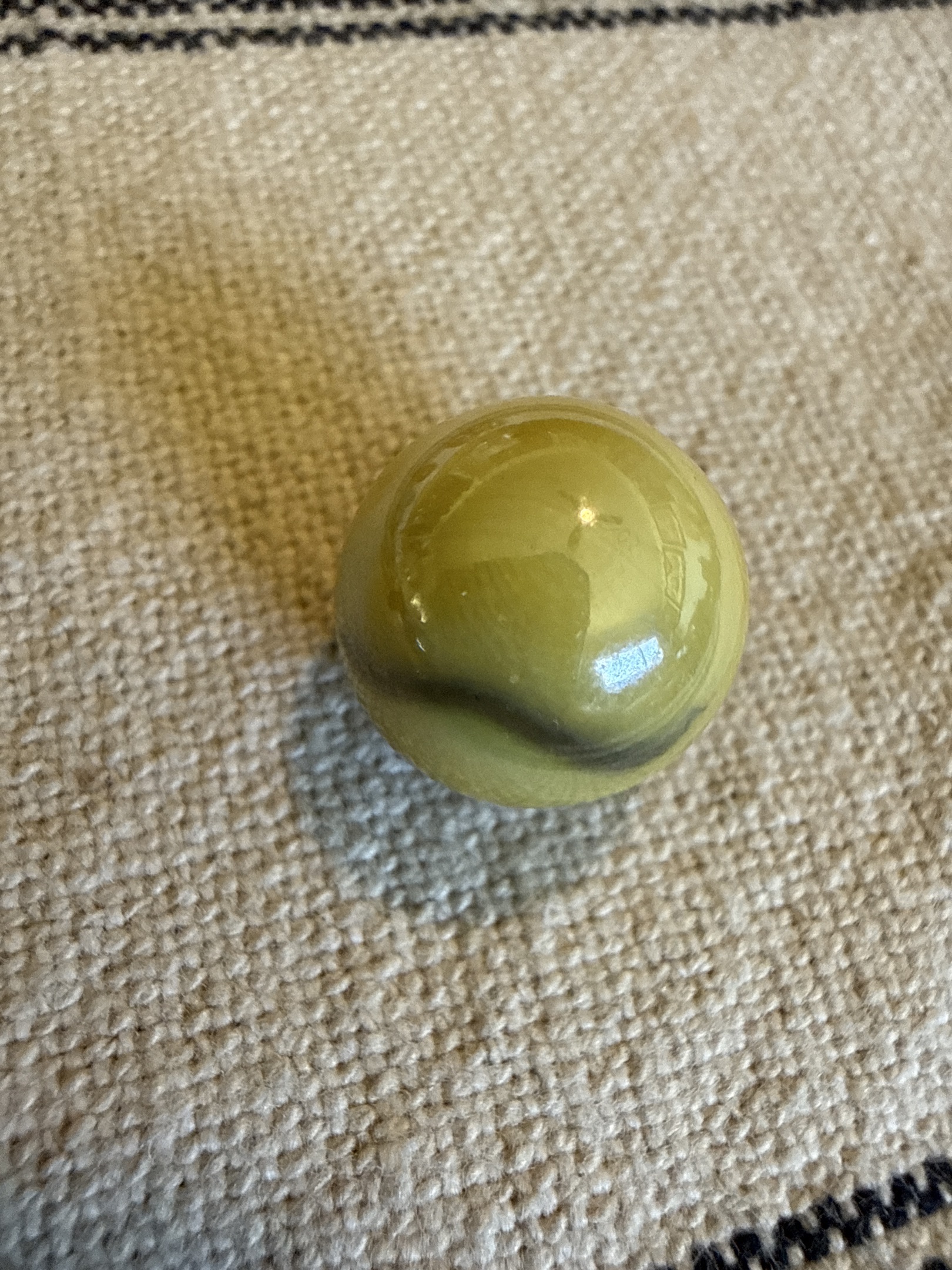 Pistachio / Limeade Swirl by Alley Agate Company