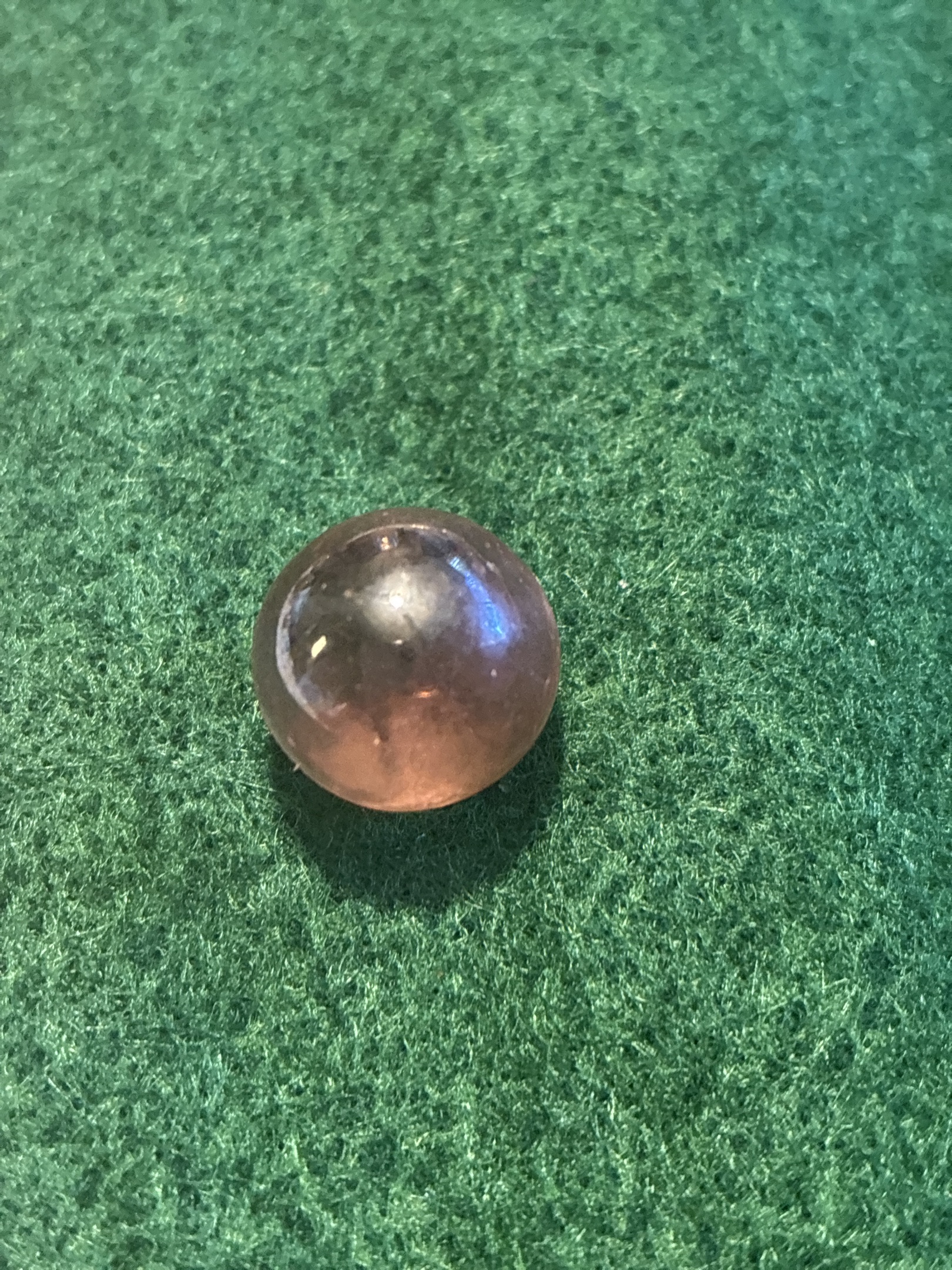 Amethyst/Peach Transparent by Akro Agate, identification view